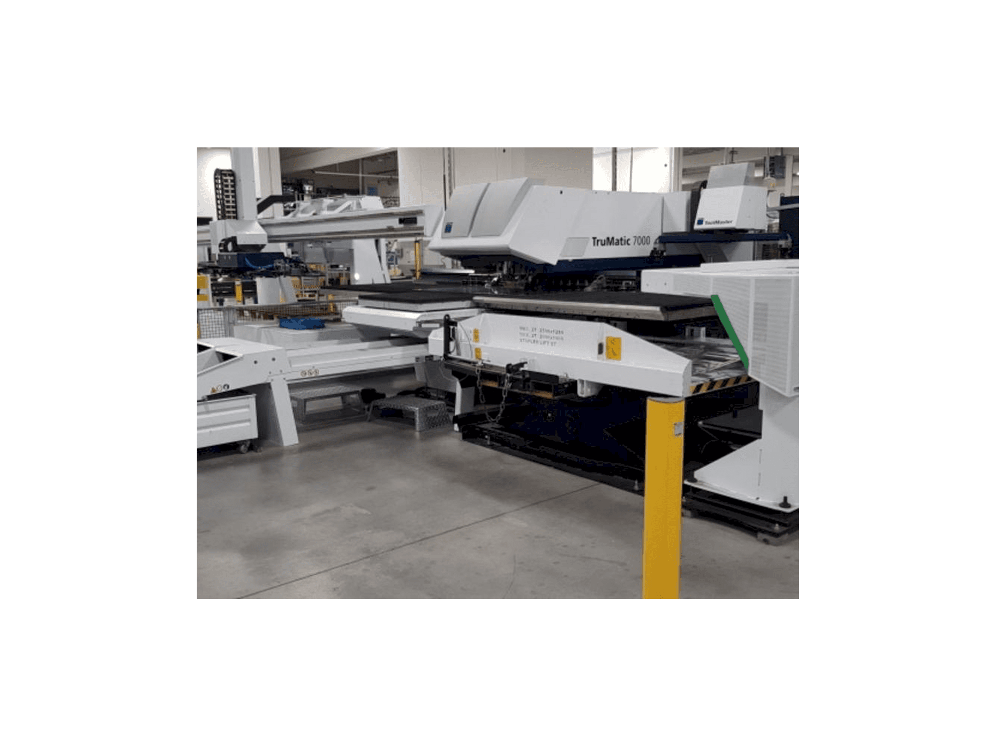 Prikaz stroja Trumpf Trumatic 7000 sprijeda
