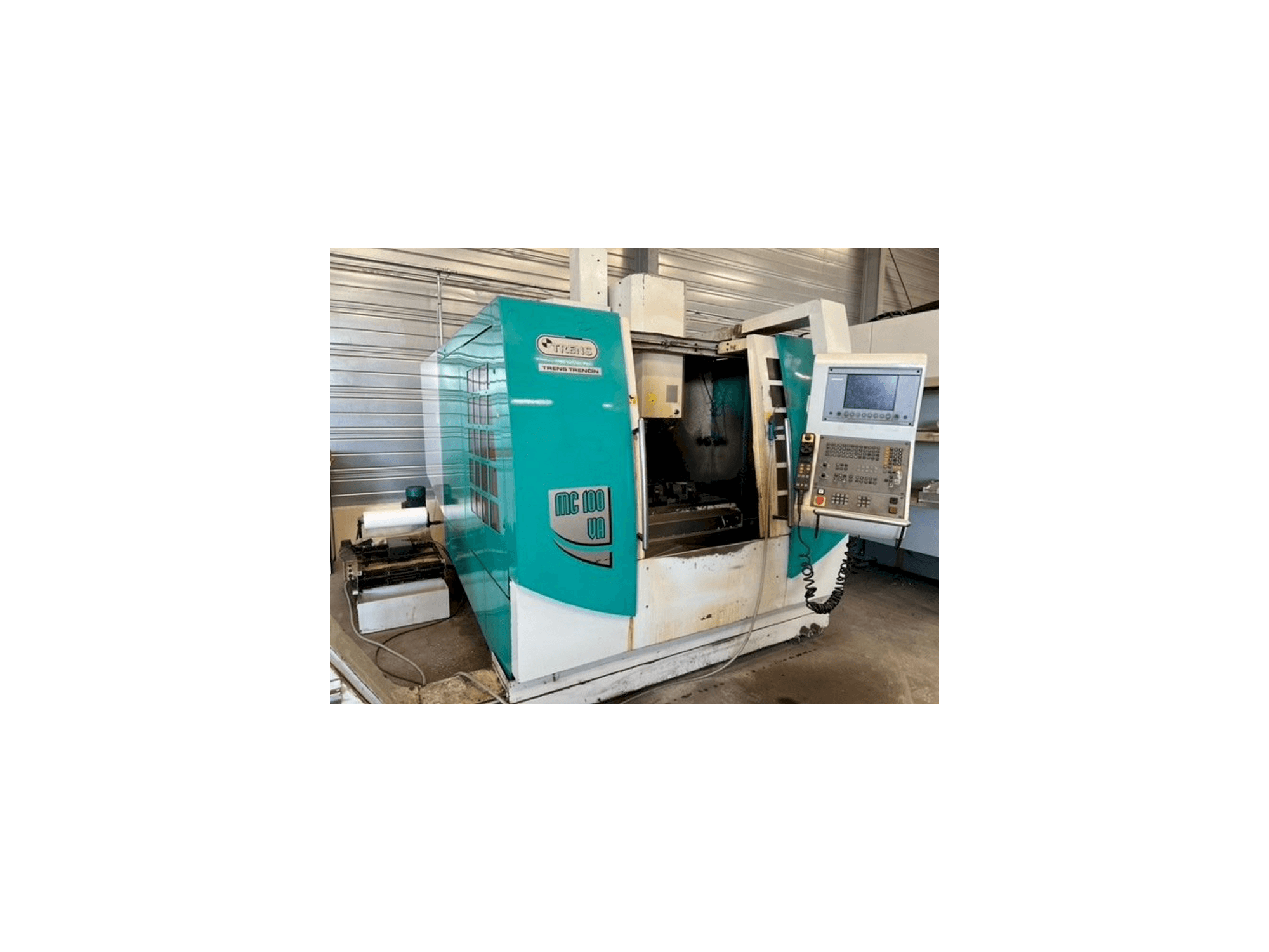 Prikaz lijeve strane stroja TRENS MC100VA