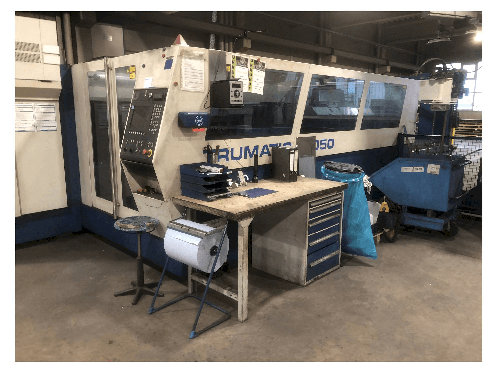 Prikaz stroja TRUMPF Trumatic L3050 sprijeda