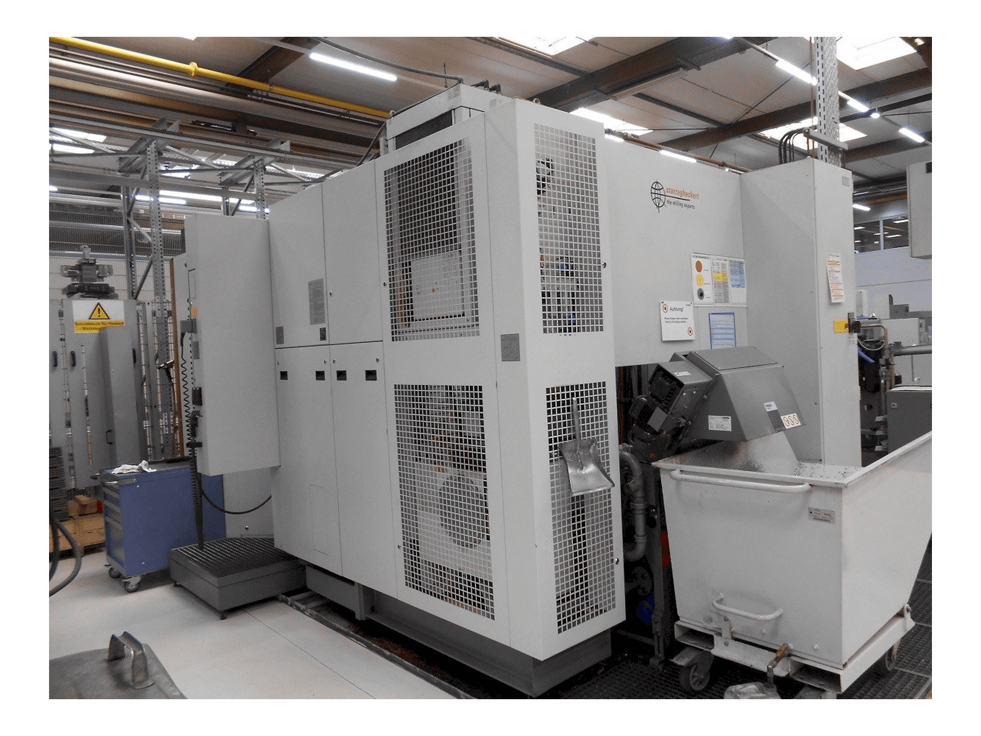 Prikaz lijeve strane stroja Heckert HEC 500 D XXL