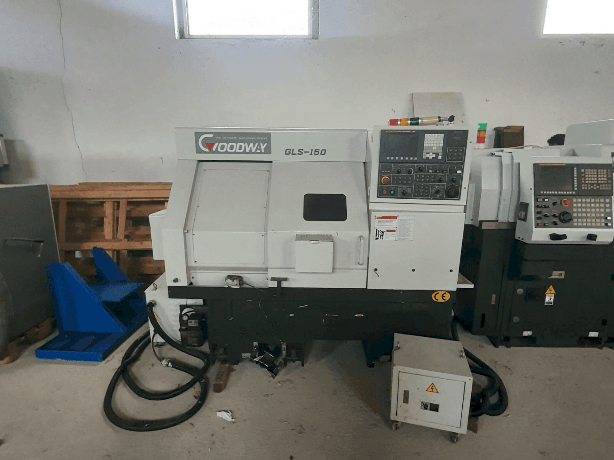 Prikaz stroja Goodway GLS-150 M sprijeda