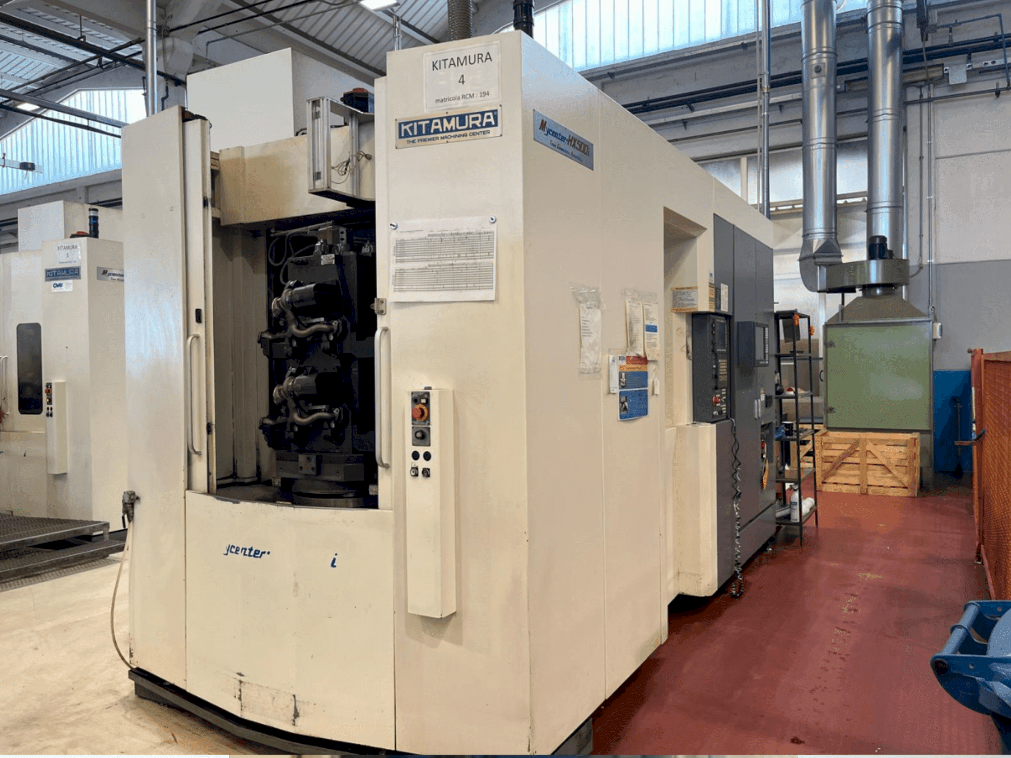 Prikaz stroja Kitamura Mycenter-HX500iTGA sprijeda