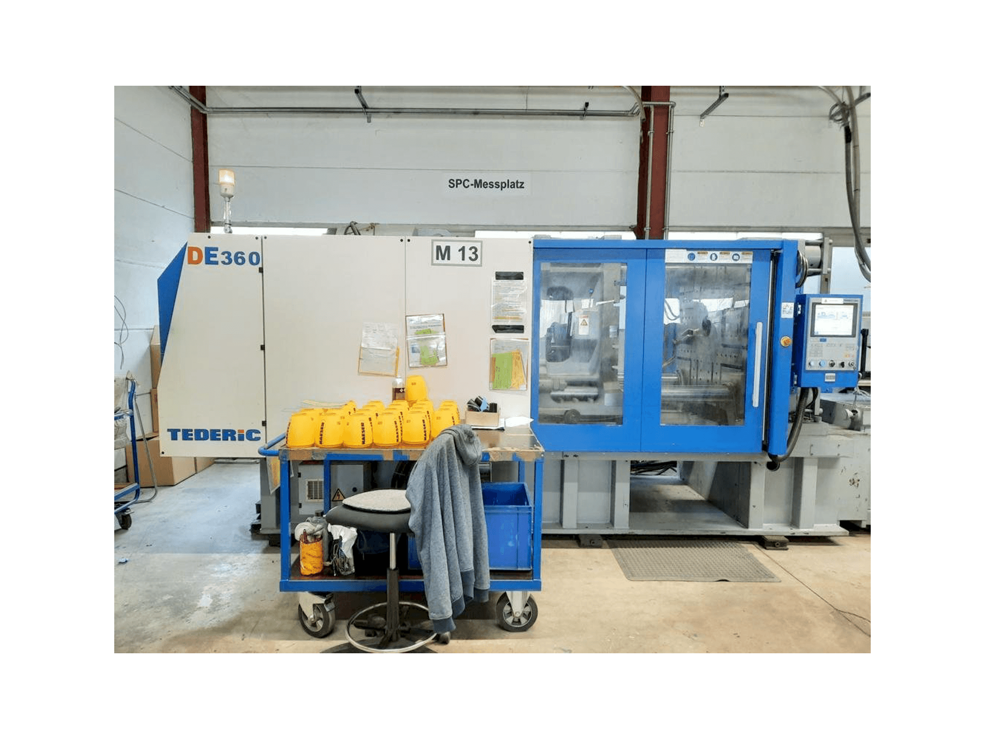 Prikaz stroja TEDERIC DE360 sprijeda