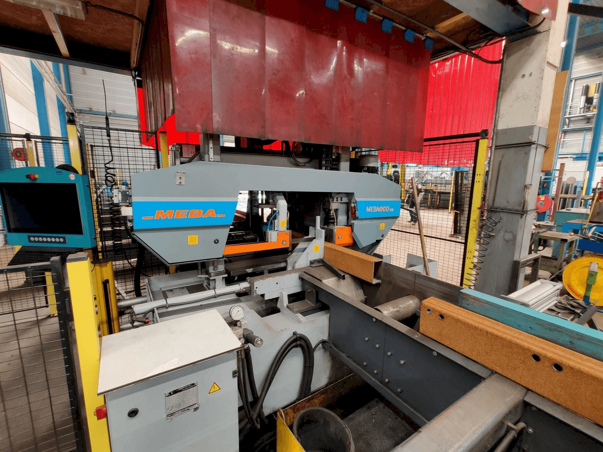 Prikaz stroja KALTENBACH BZT 254- KBT 254 + MEBA eco 335 sprijeda