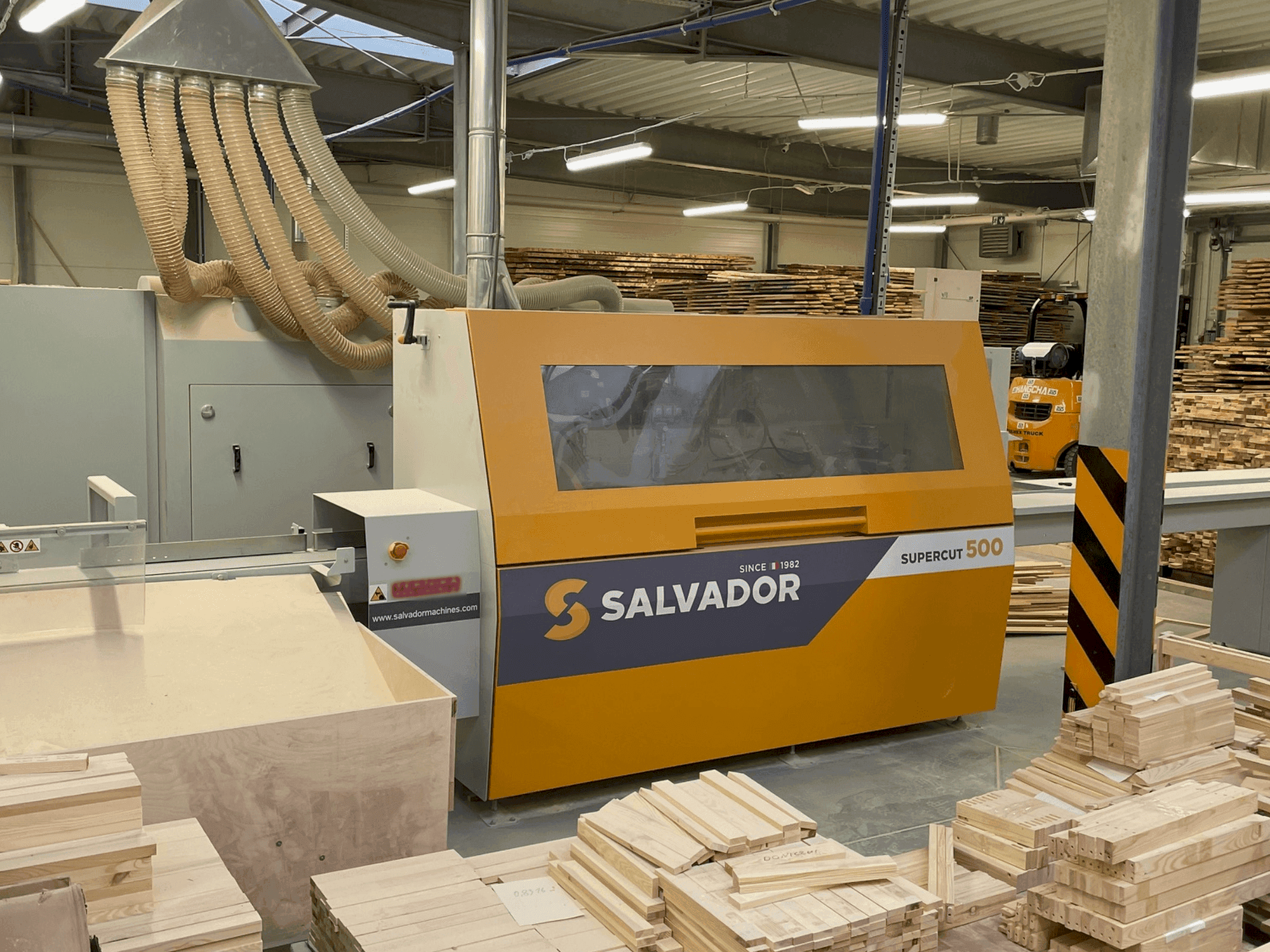 Prikaz stroja Other SUPER CUT 500 sprijeda