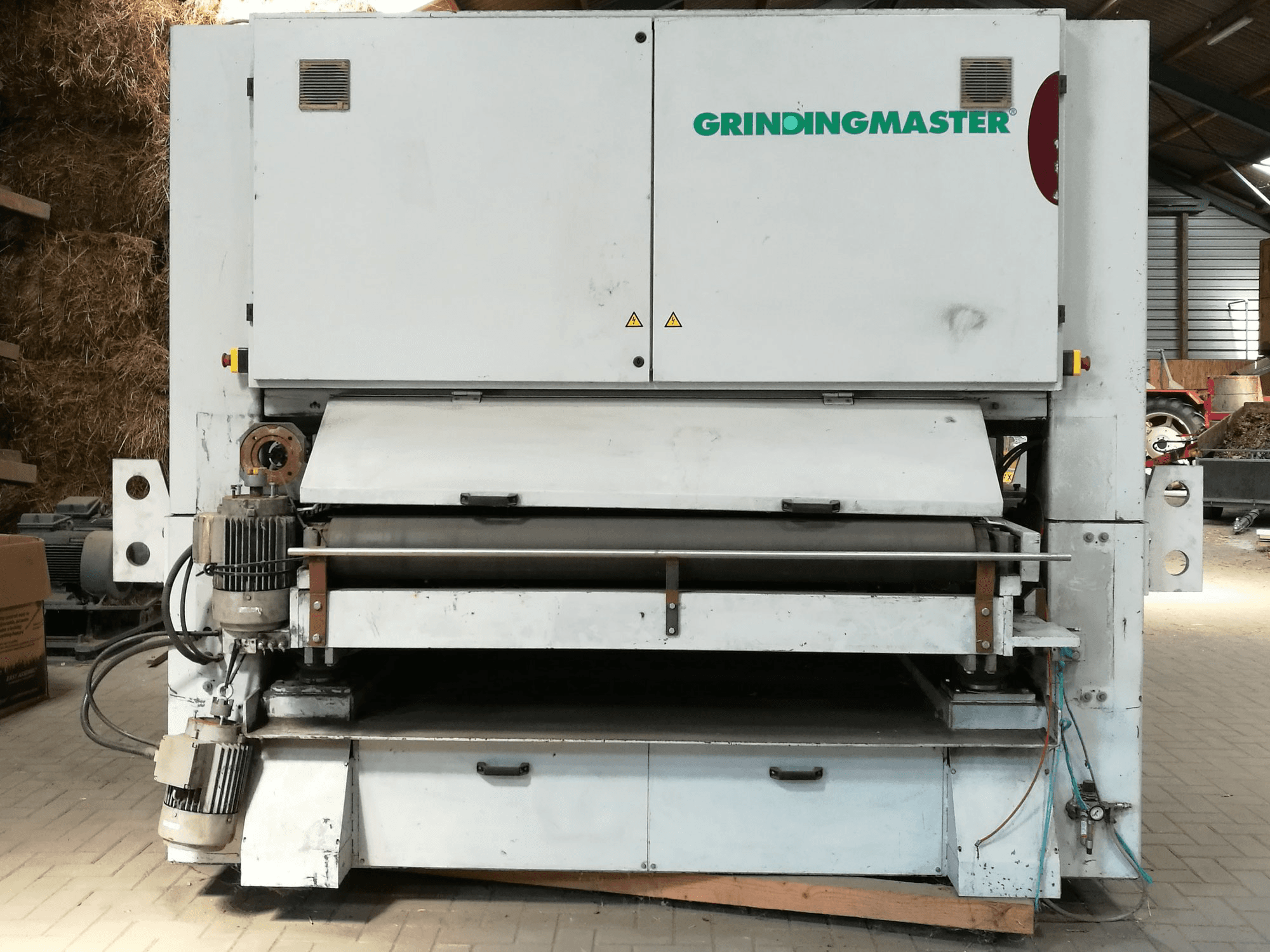 Prikaz stroja TIMESAVERS MB-2-1600 Z2 sprijeda