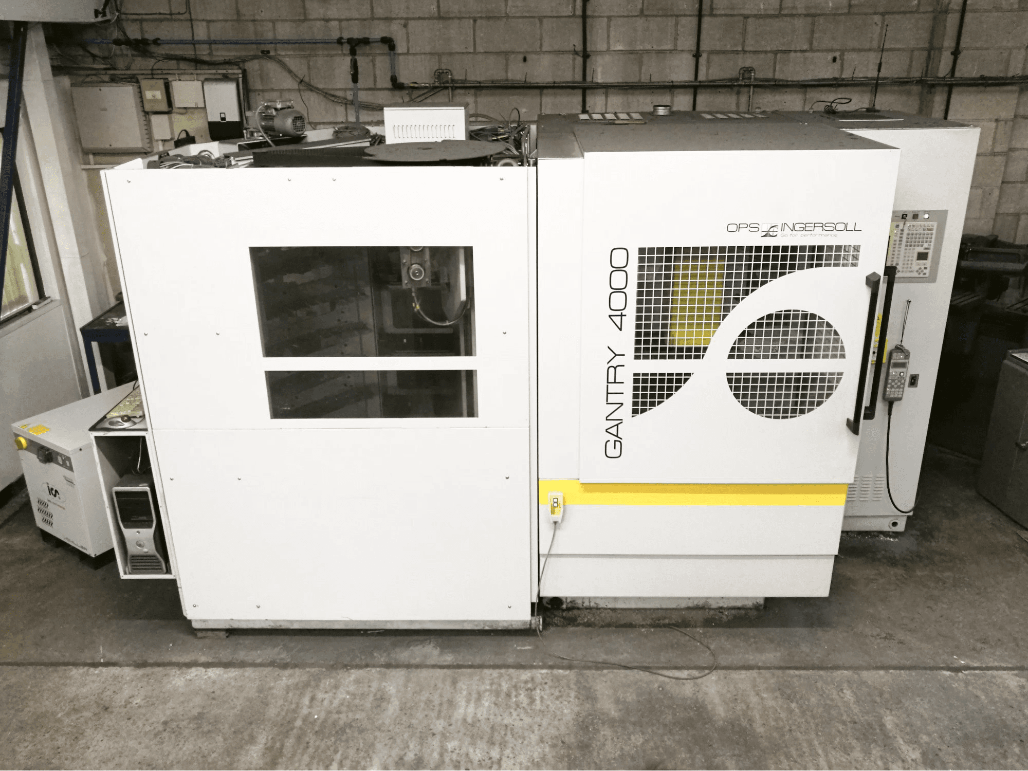 Prikaz stroja OPS-INGERSOLL Gantry 4000 sprijeda