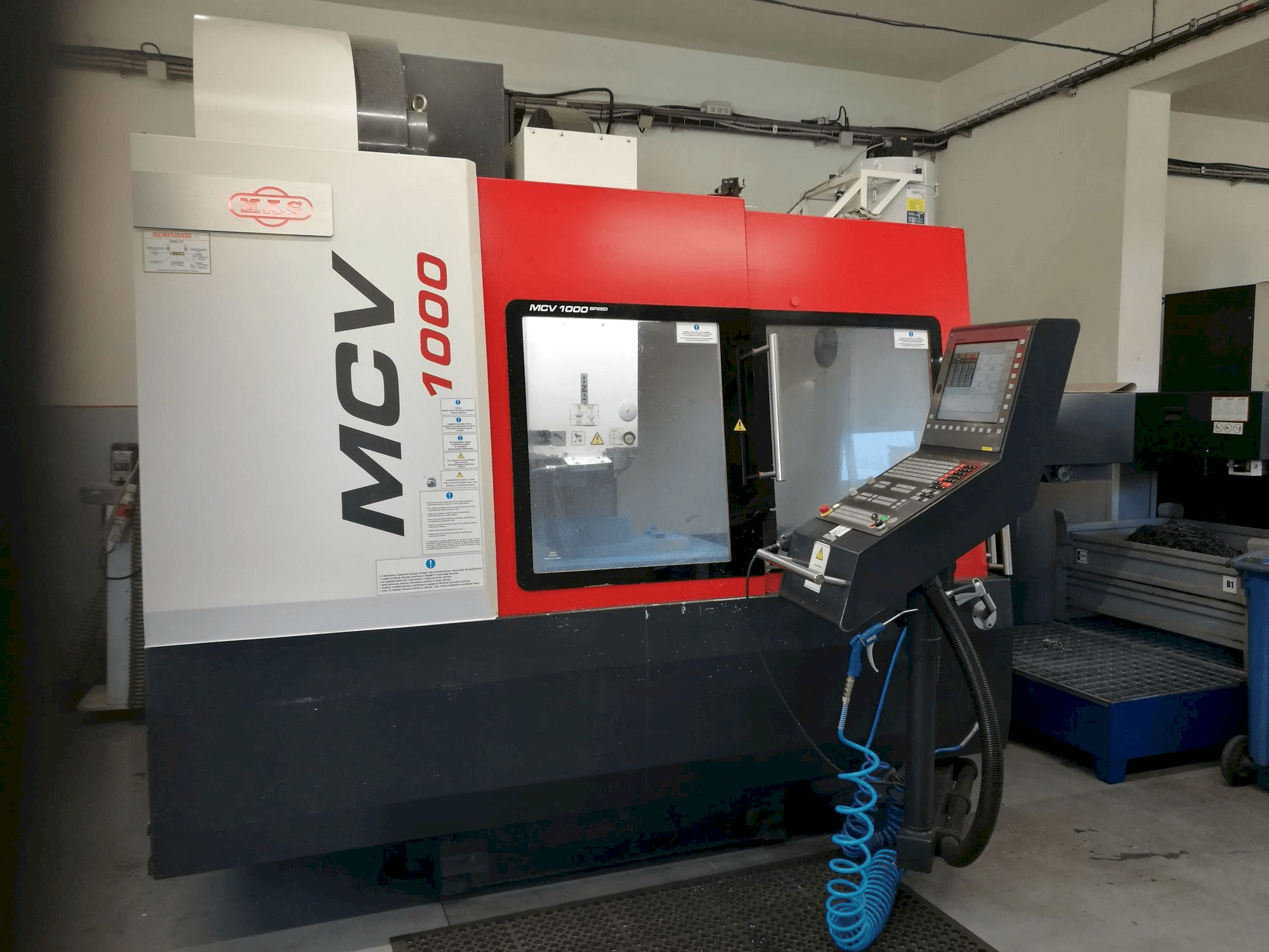Prikaz stroja KOVOSVIT MAS MCV 1000 Speed sprijeda