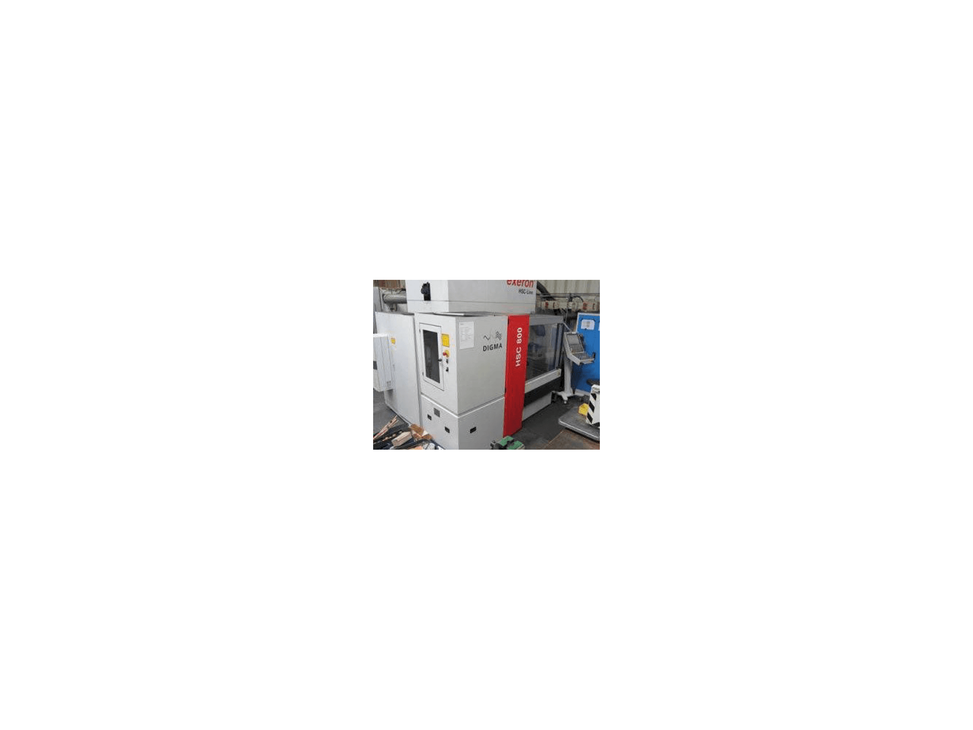 Prikaz stroja Exeron HSC 800 sprijeda