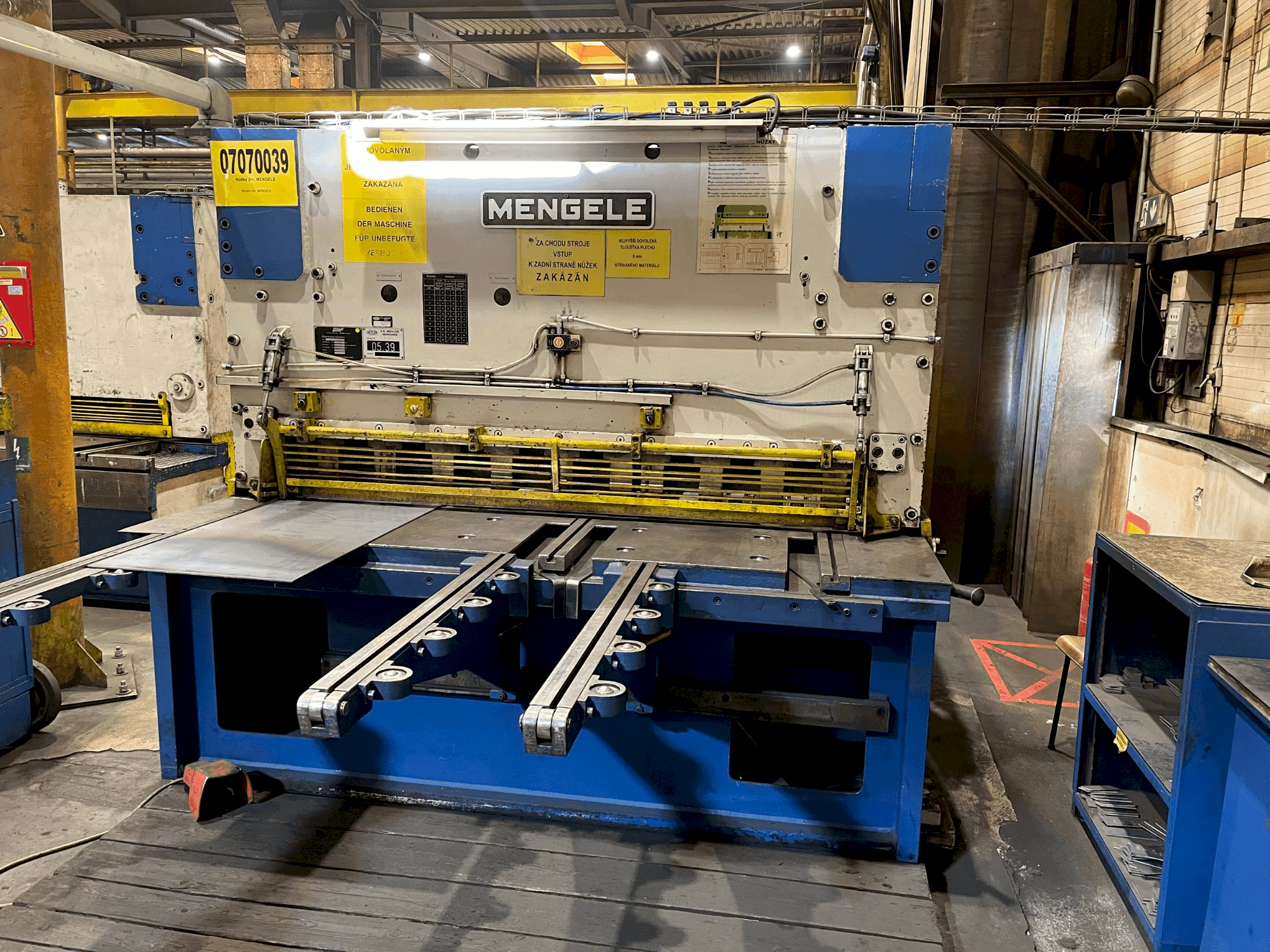 Prikaz stroja MENGELE S16-2000 sprijeda