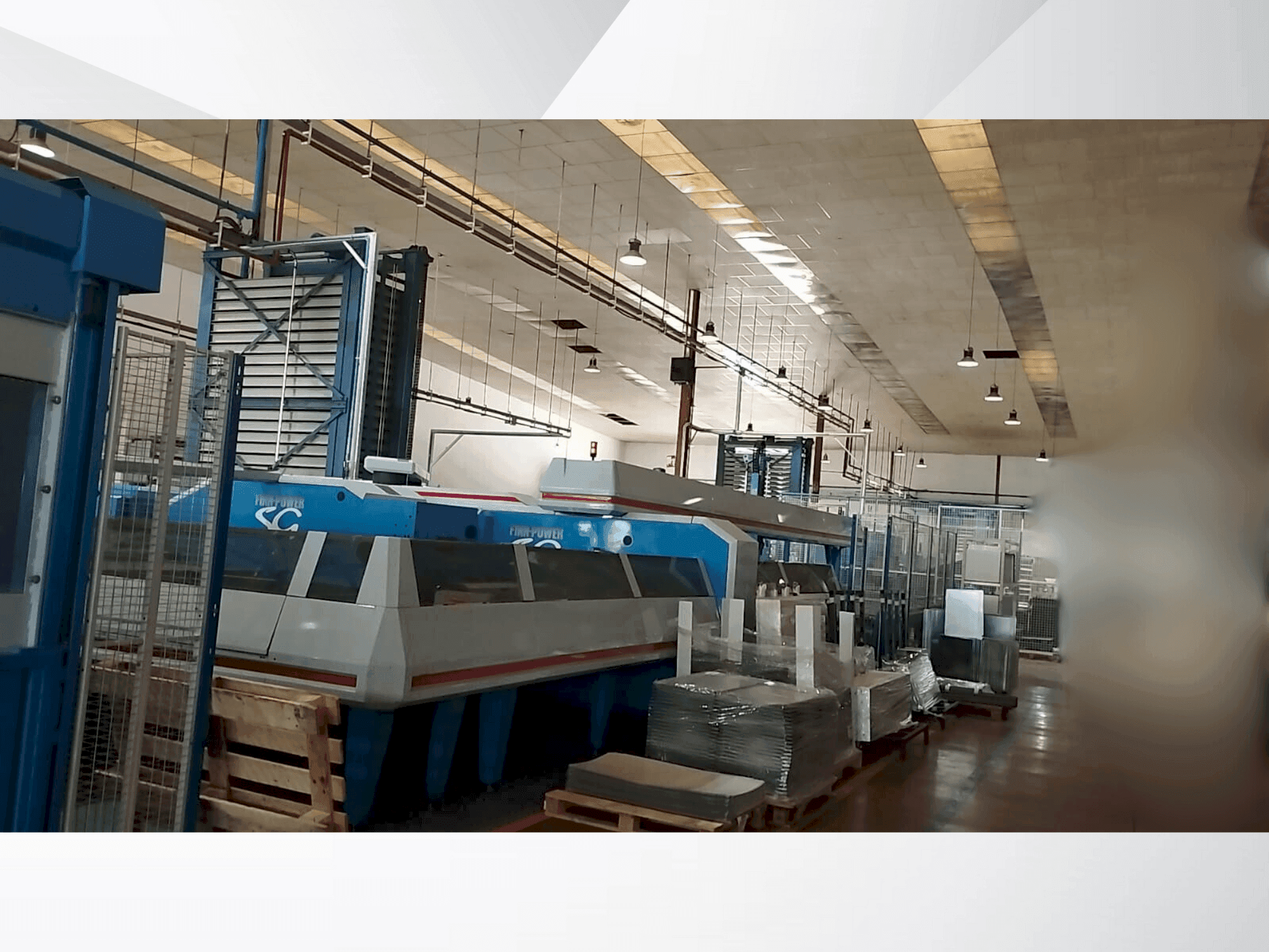 Prikaz stroja Prima Power Shear Genius 1530 sprijeda