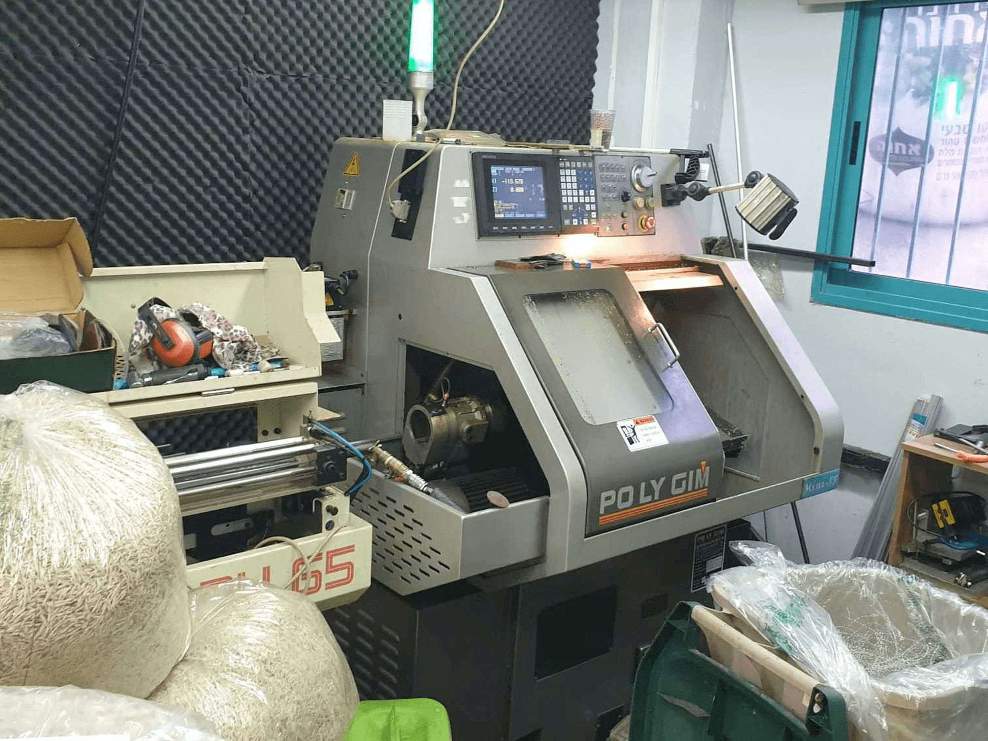 Prikaz stroja PO LY GIM Mini-88 sprijeda