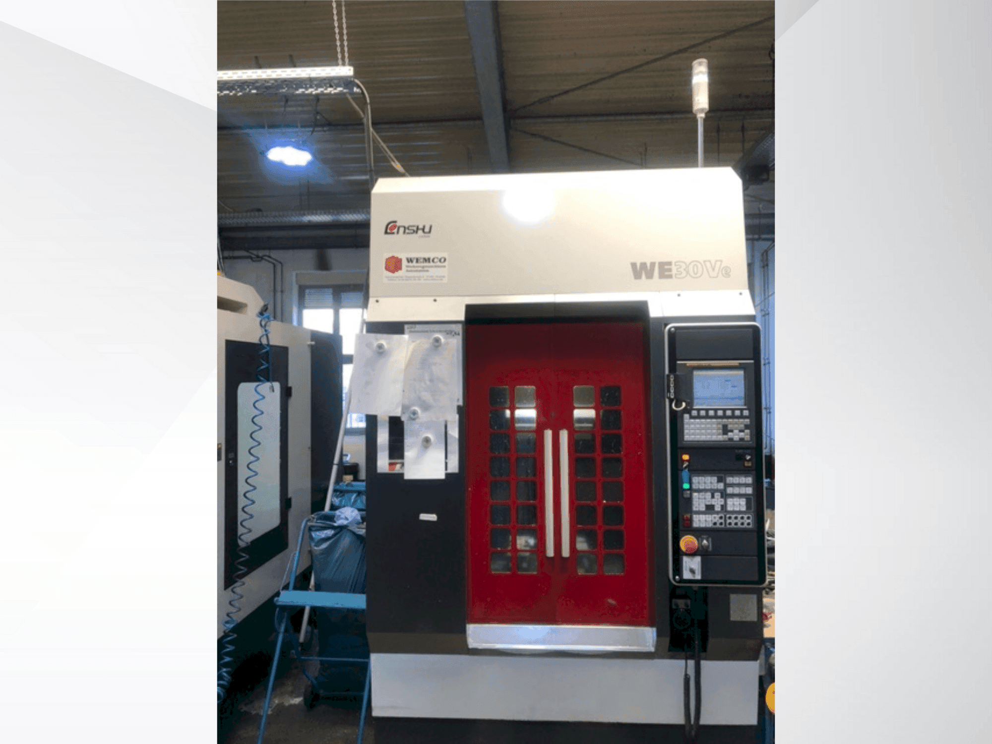 Prikaz stroja Enshu WE30Ve sprijeda