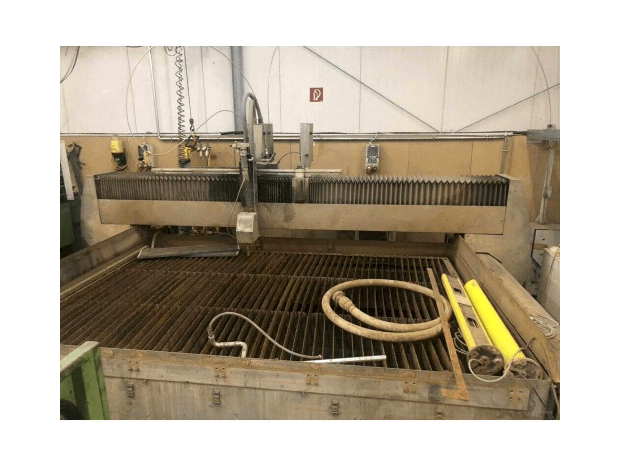 Prikaz stroja Flow WMCE-3020 sprijeda