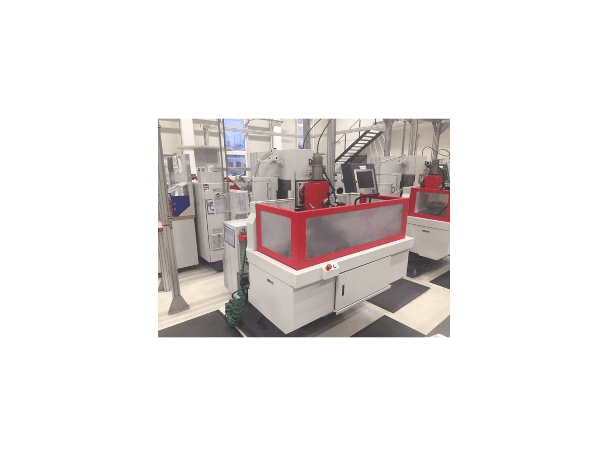 Prikaz stroja EMCO Emcomat FB-450 MC sprijeda