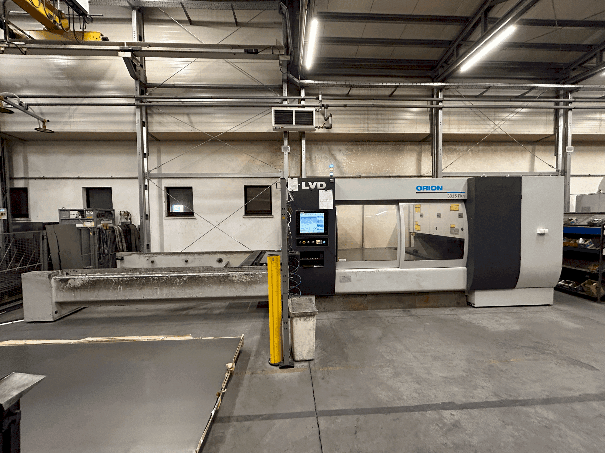 Prikaz stroja LVD Orion 3015 Plus sprijeda