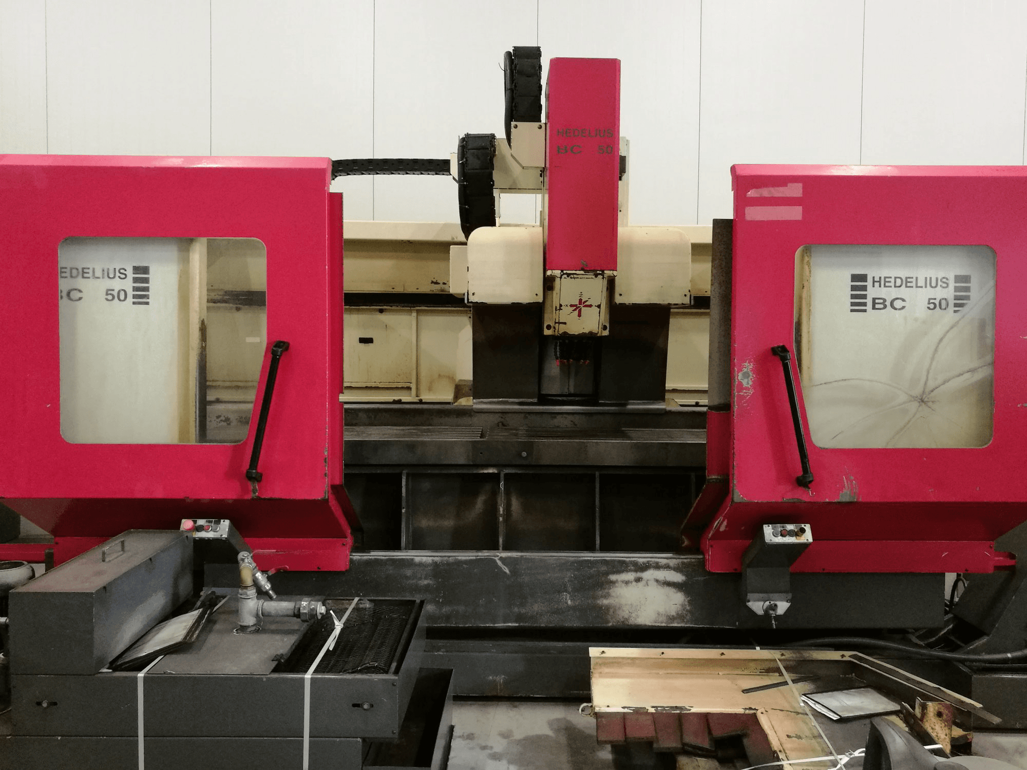 Prikaz stroja HEDELIUS BC 50 sprijeda