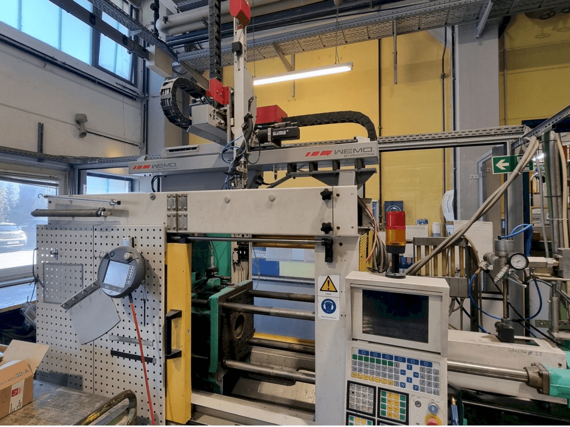 Prikaz stroja Arburg ALLROUNDER Centex 270 C 500 - 250 sprijeda