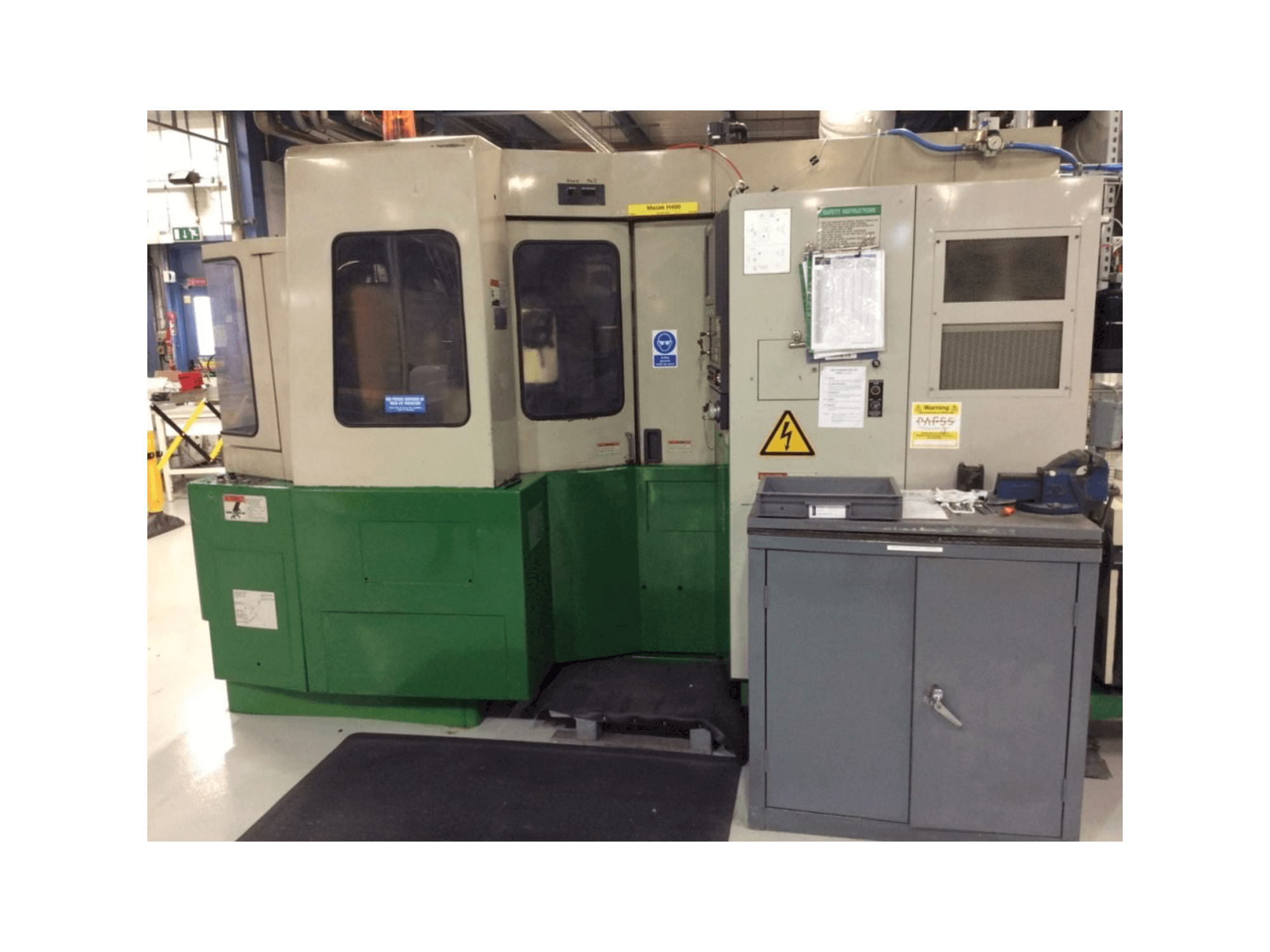 Prikaz stroja Mazak Mazatech H400 sprijeda
