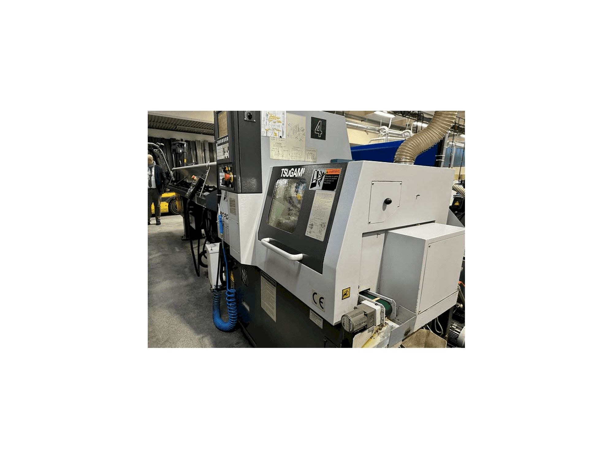 Prikaz stroja TSUGAMI B0205E-II sprijeda