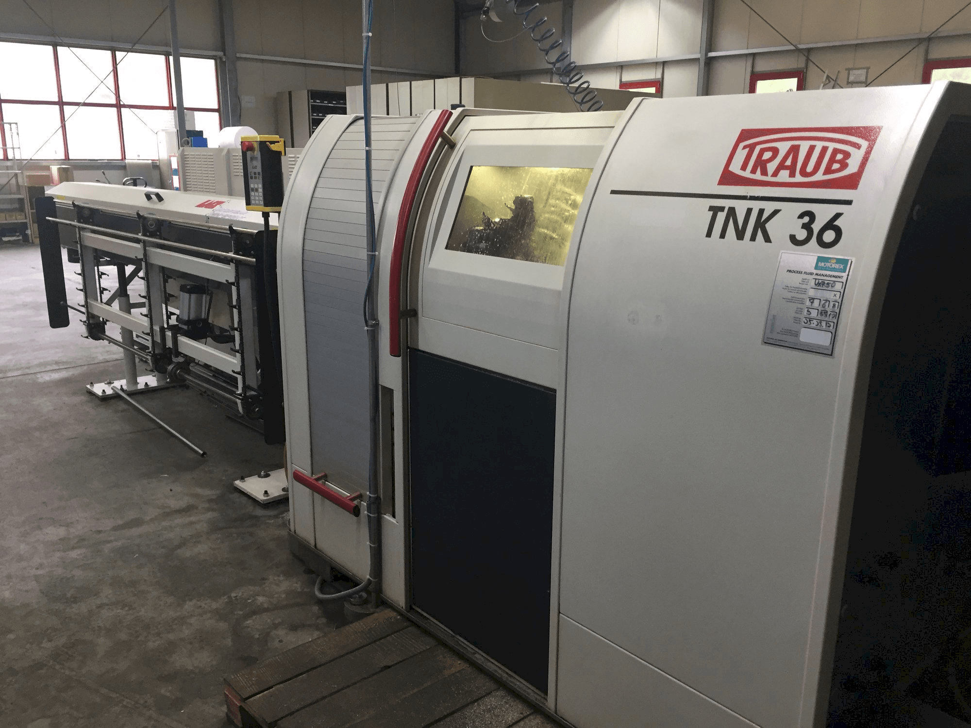 Prikaz stroja TRAUB TNK 36 sprijeda