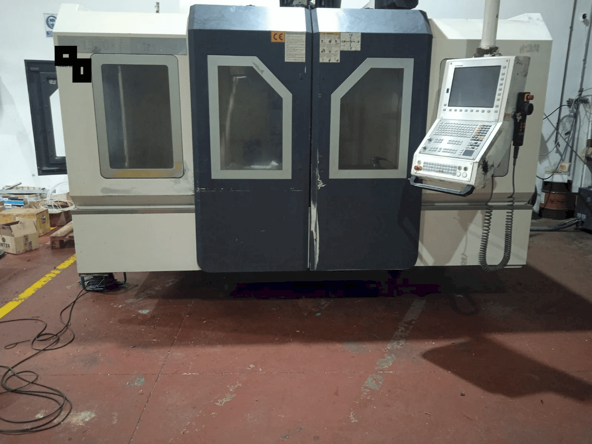 Prikaz stroja Hartford LG-1370 sprijeda