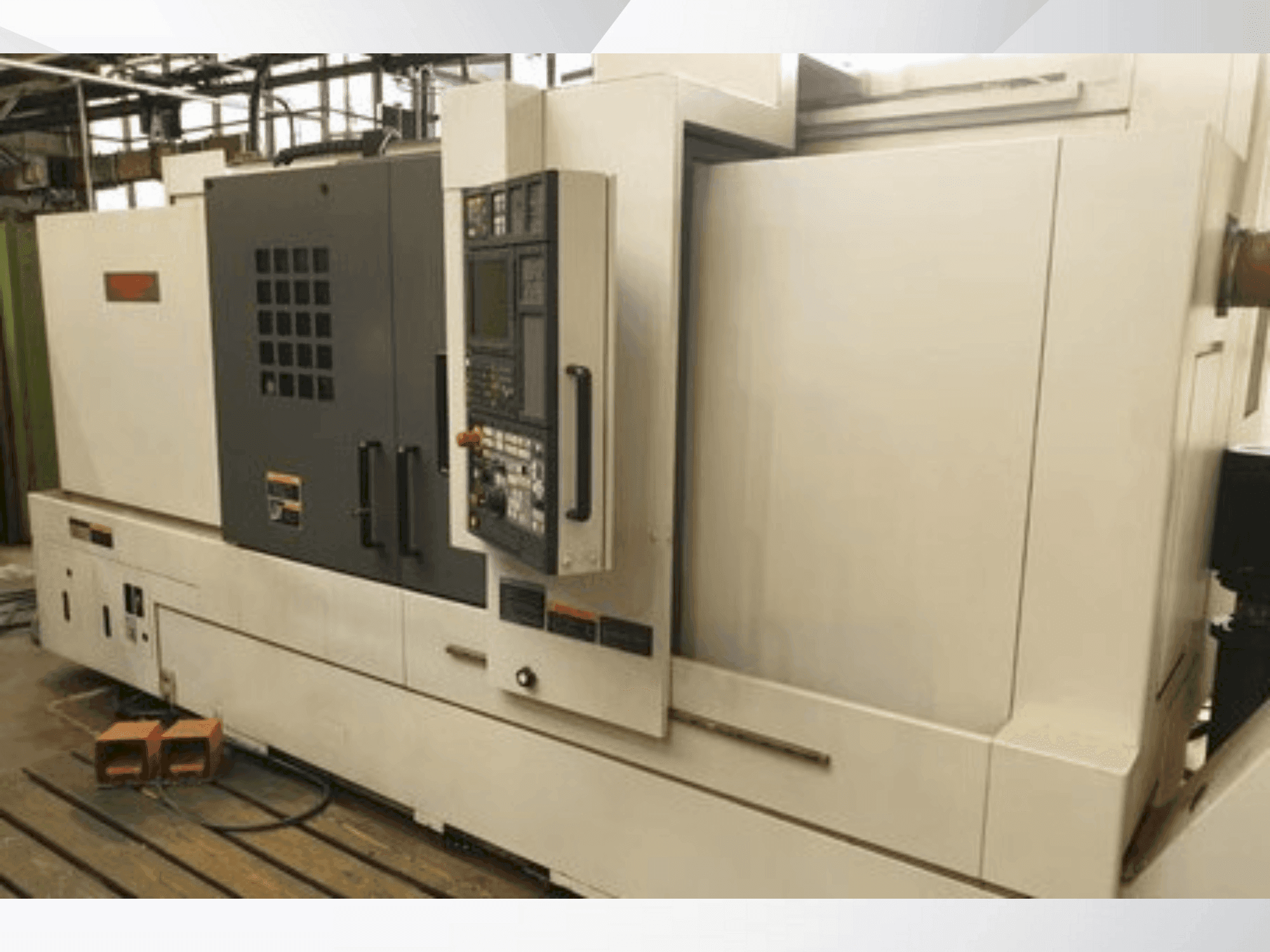 Prikaz stroja MORI SEIKI NL2500MC sprijeda