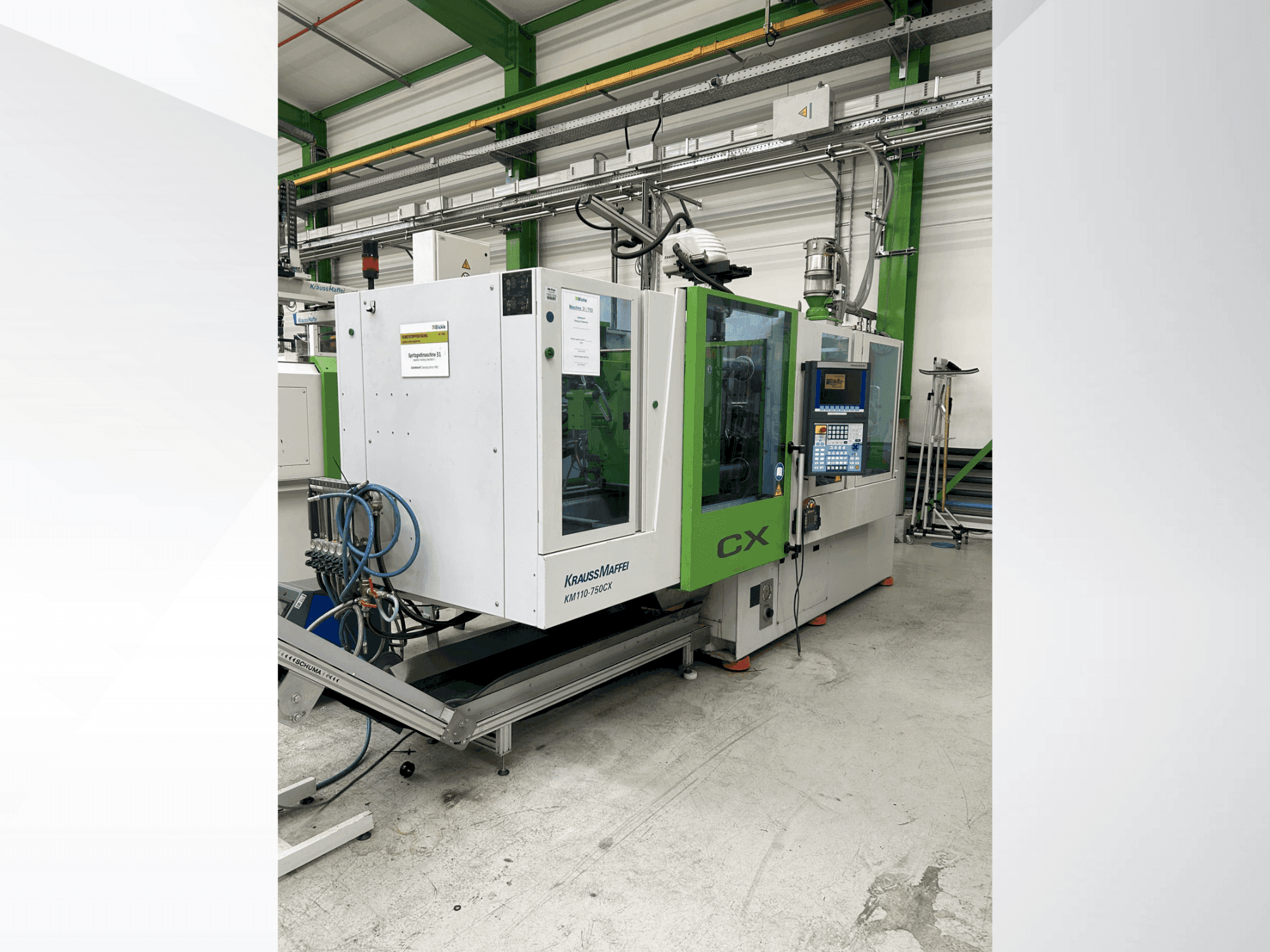 Prikaz stroja Krauss Maffei 110-750 CX sprijeda