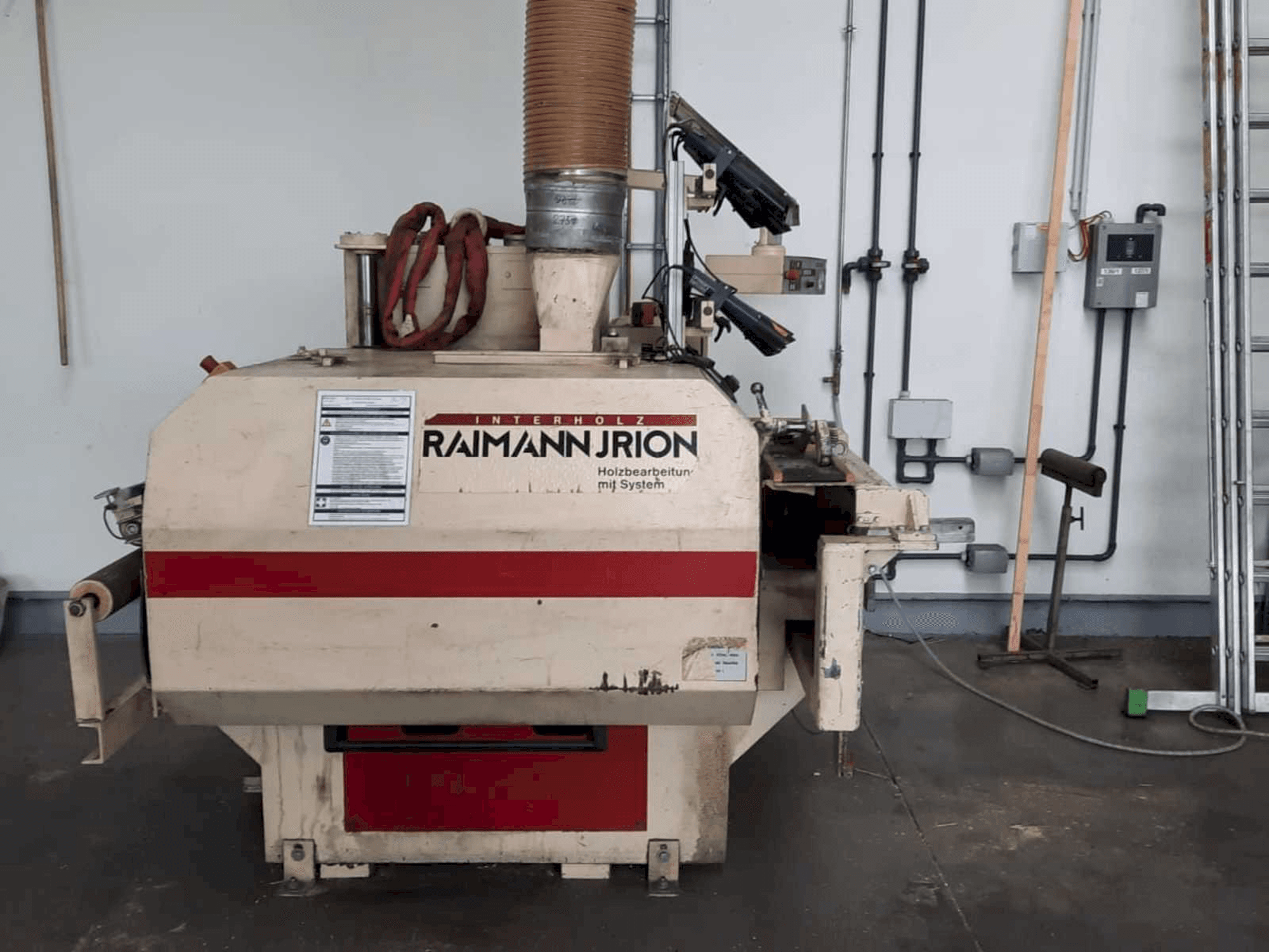 Prikaz stroja RAIMANN KS 310 sprijeda