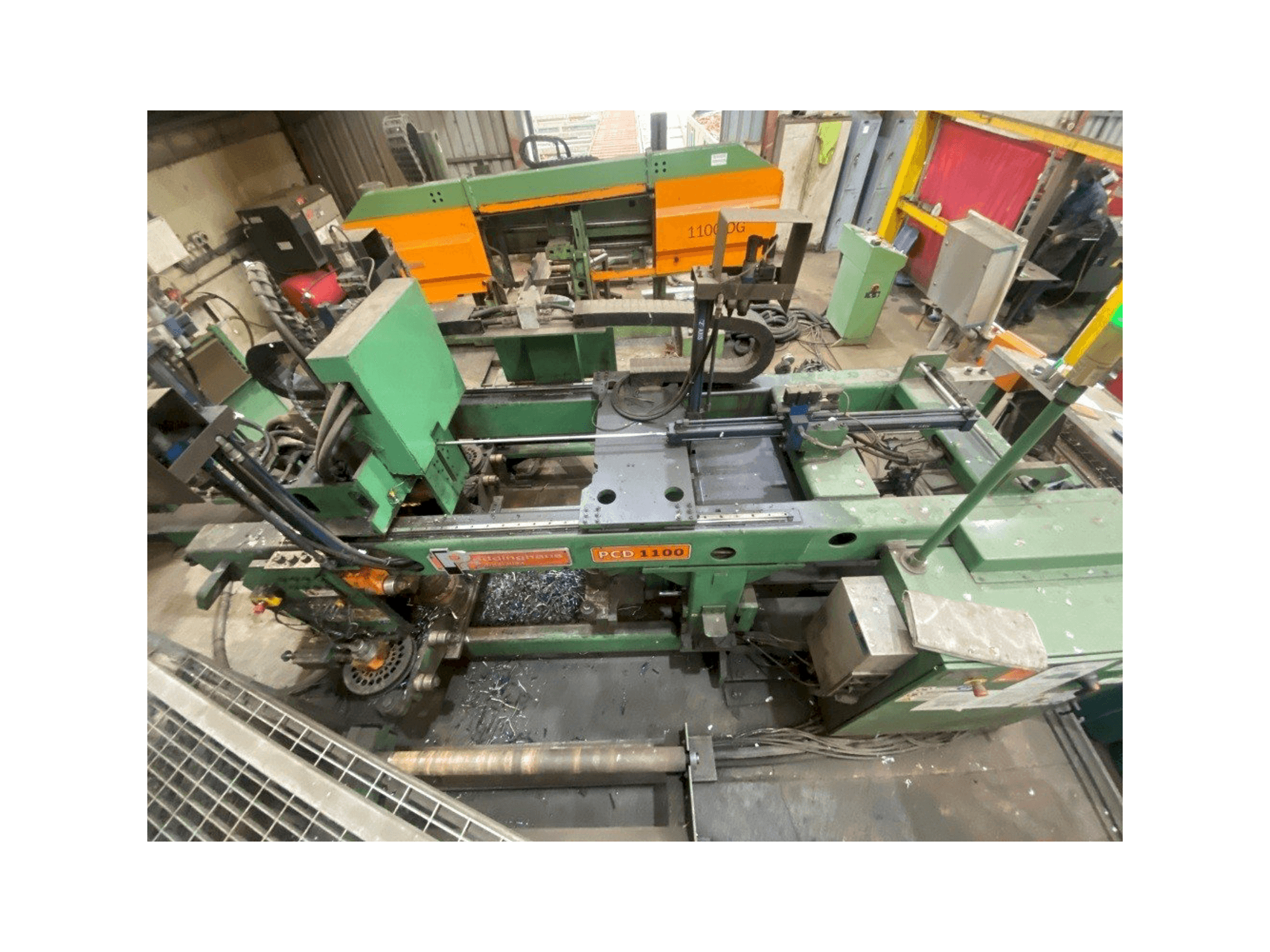 Prikaz stroja Peddinghaus PCD 1100 sprijeda