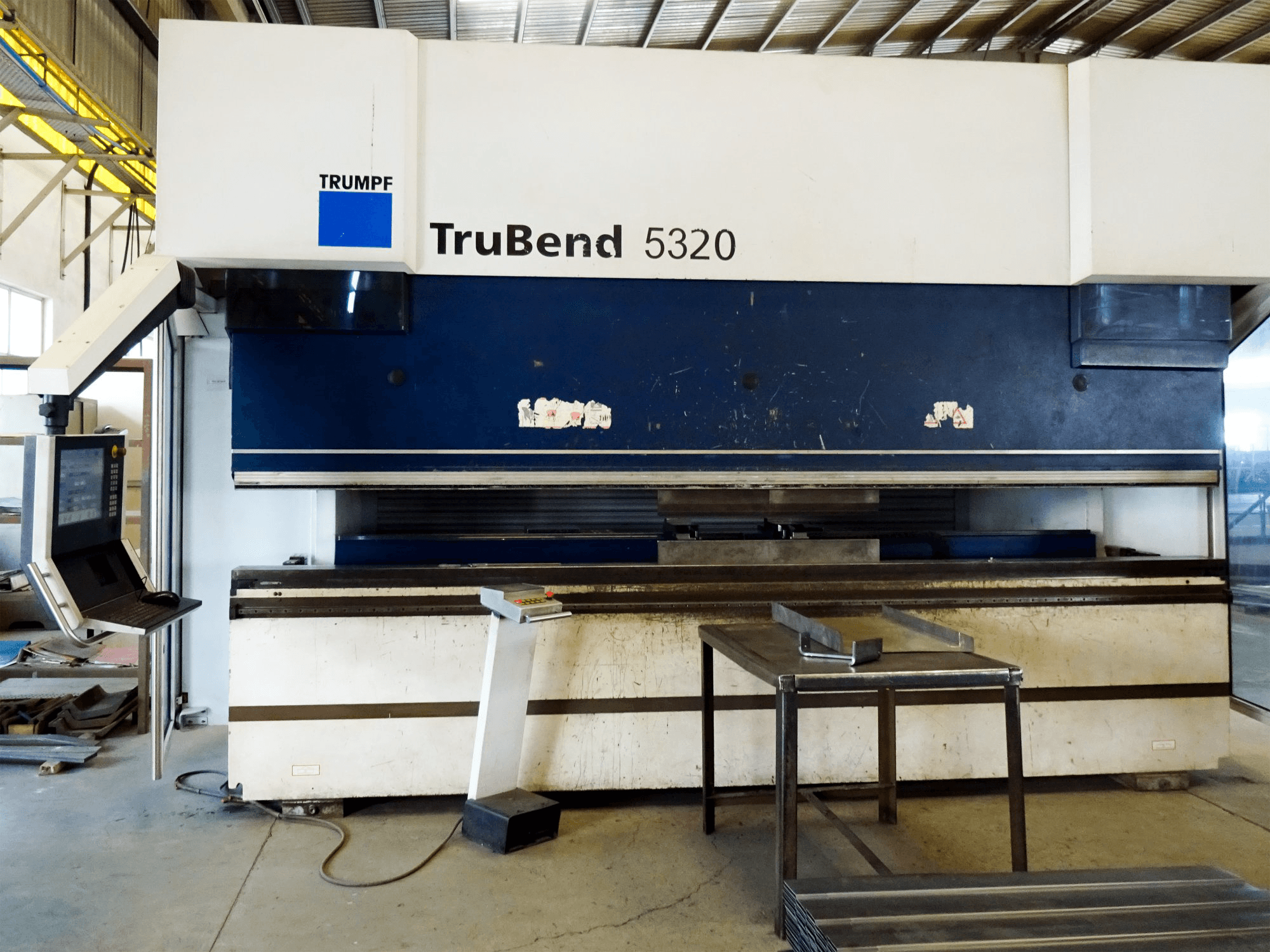 Radni prostor stroja Trumpf TruBend 5320