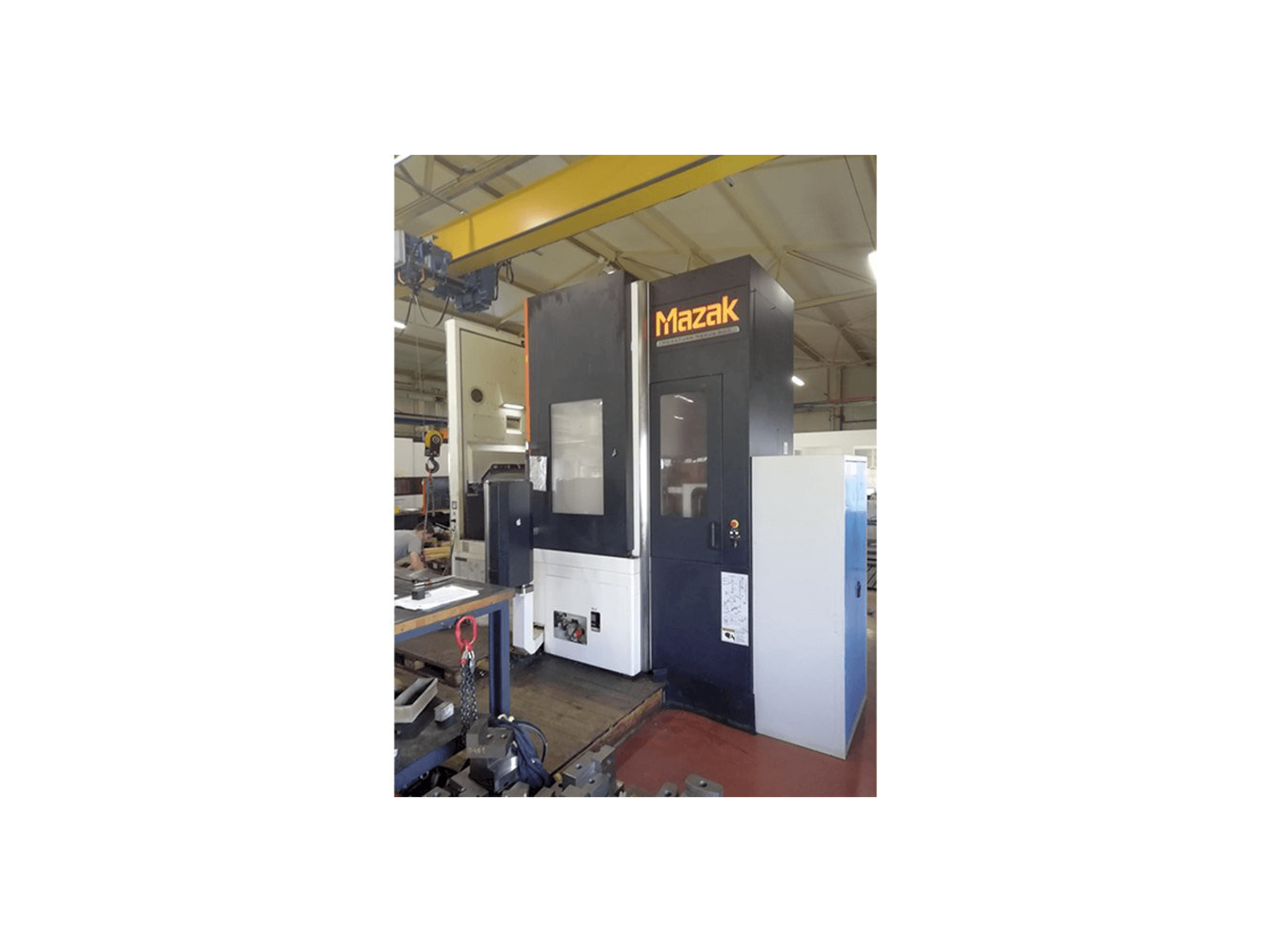 Prikaz stroja Mazak MEGATURN NEXUS 900 sprijeda