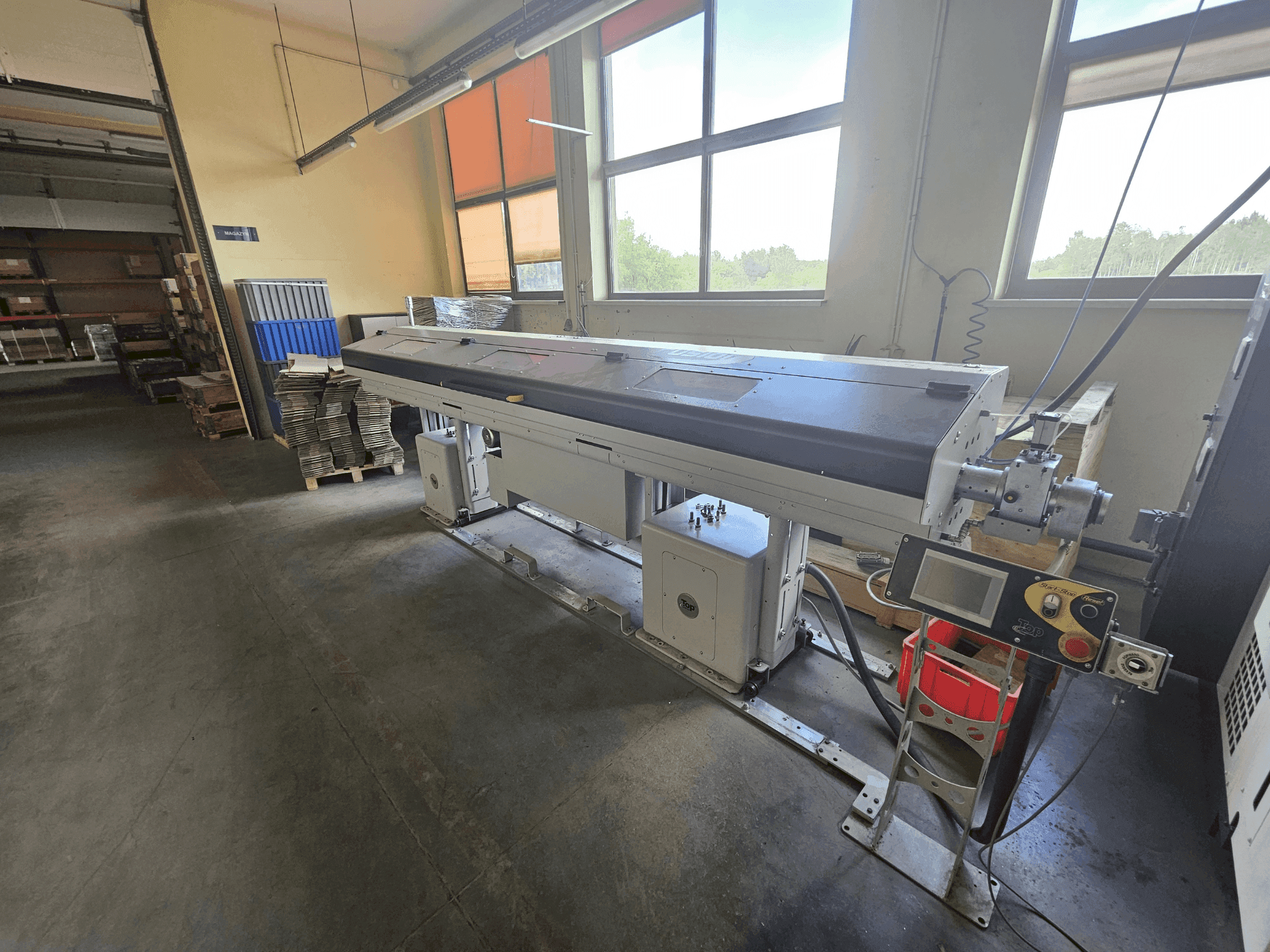 Prikaz stroja TOP Automazioni FUSION 352 SX sprijeda