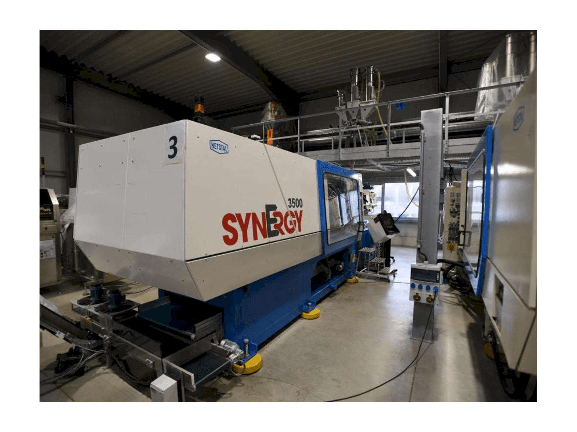 Prikaz stroja Netstal SynErgy 3500-2150 sprijeda