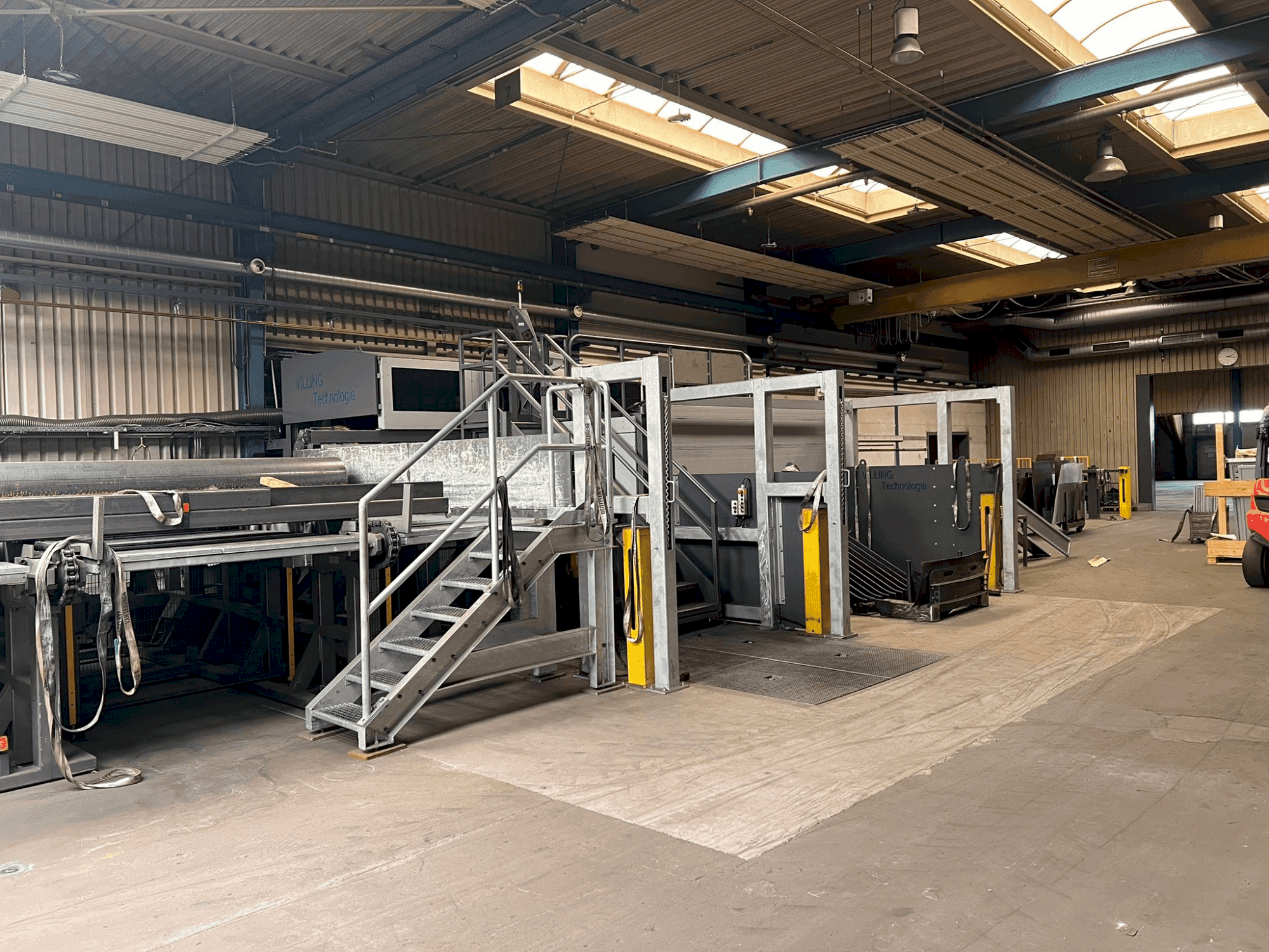 Prikaz stroja ADIGE LT 20 sprijeda