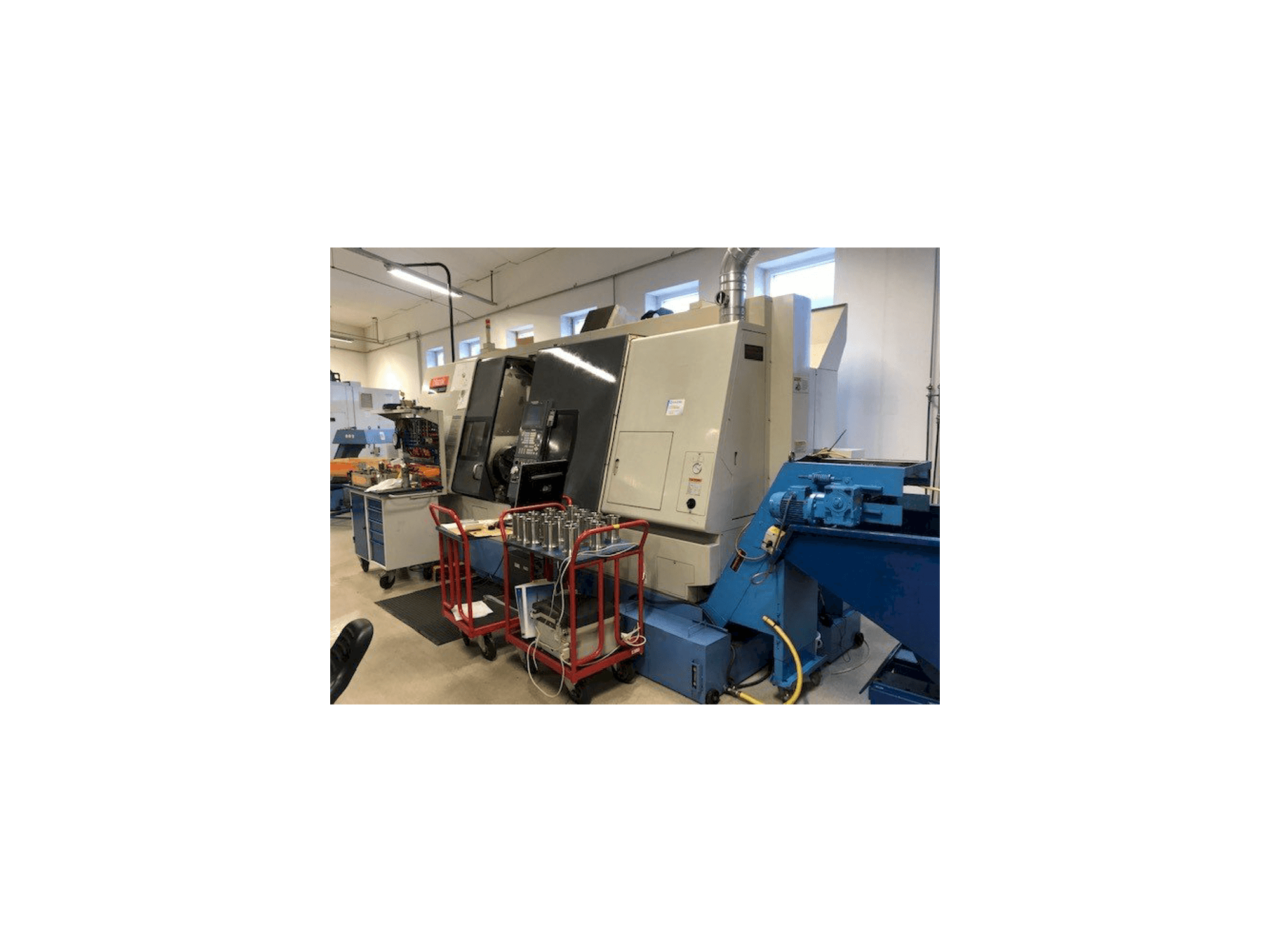 Prikaz stroja Mazak Integrex 300SY sprijeda