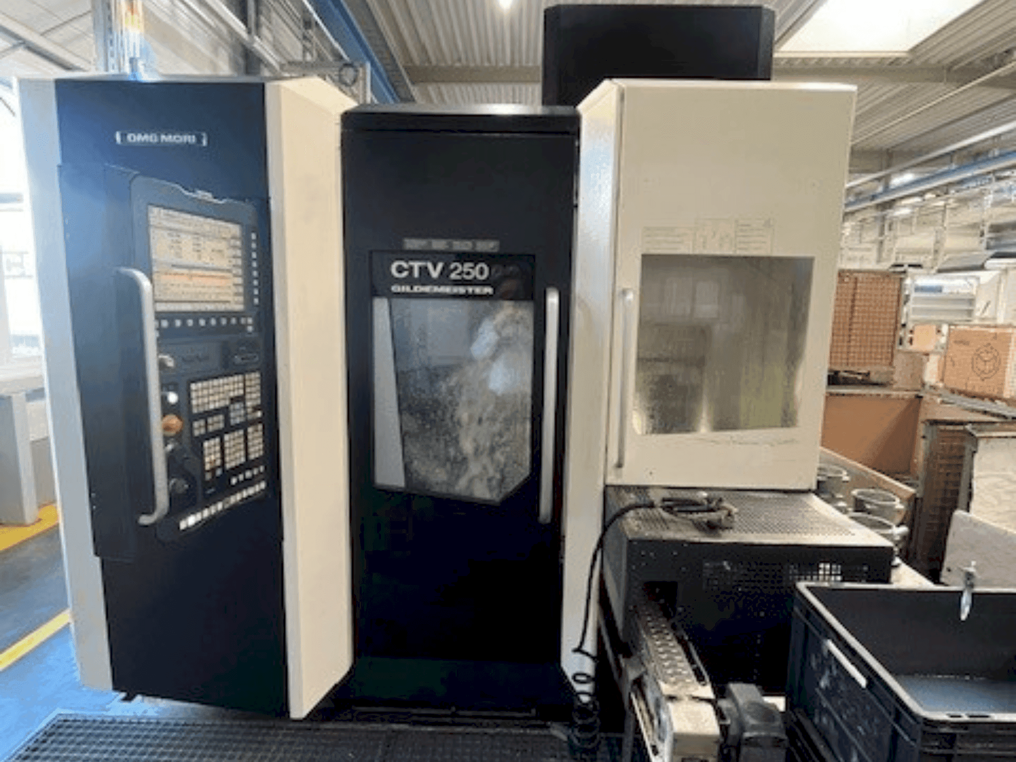 Prikaz stroja DMG MORI Gildemeister CTV 250 2nd sprijeda
