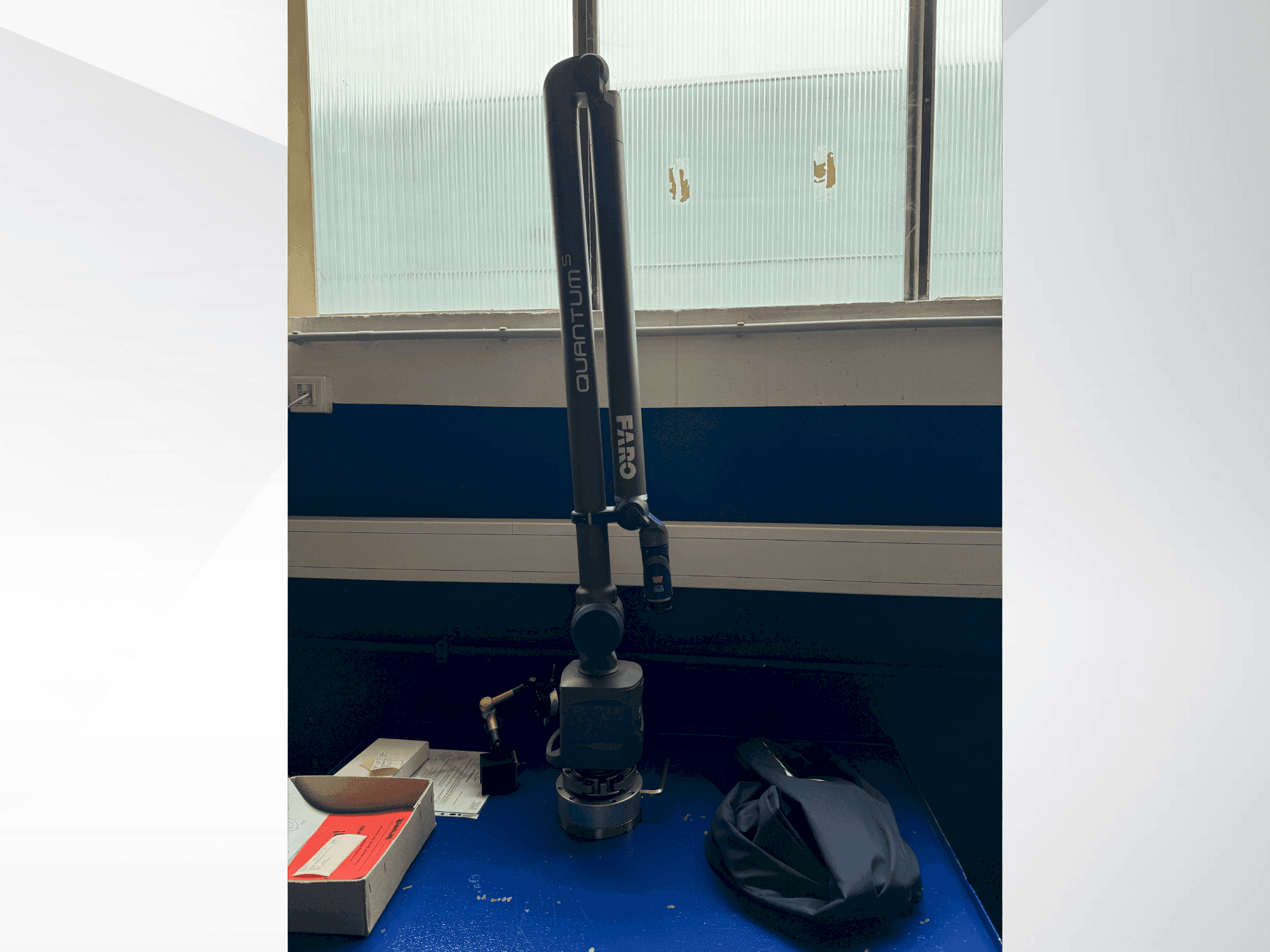 Prikaz stroja Faro 21000 sprijeda