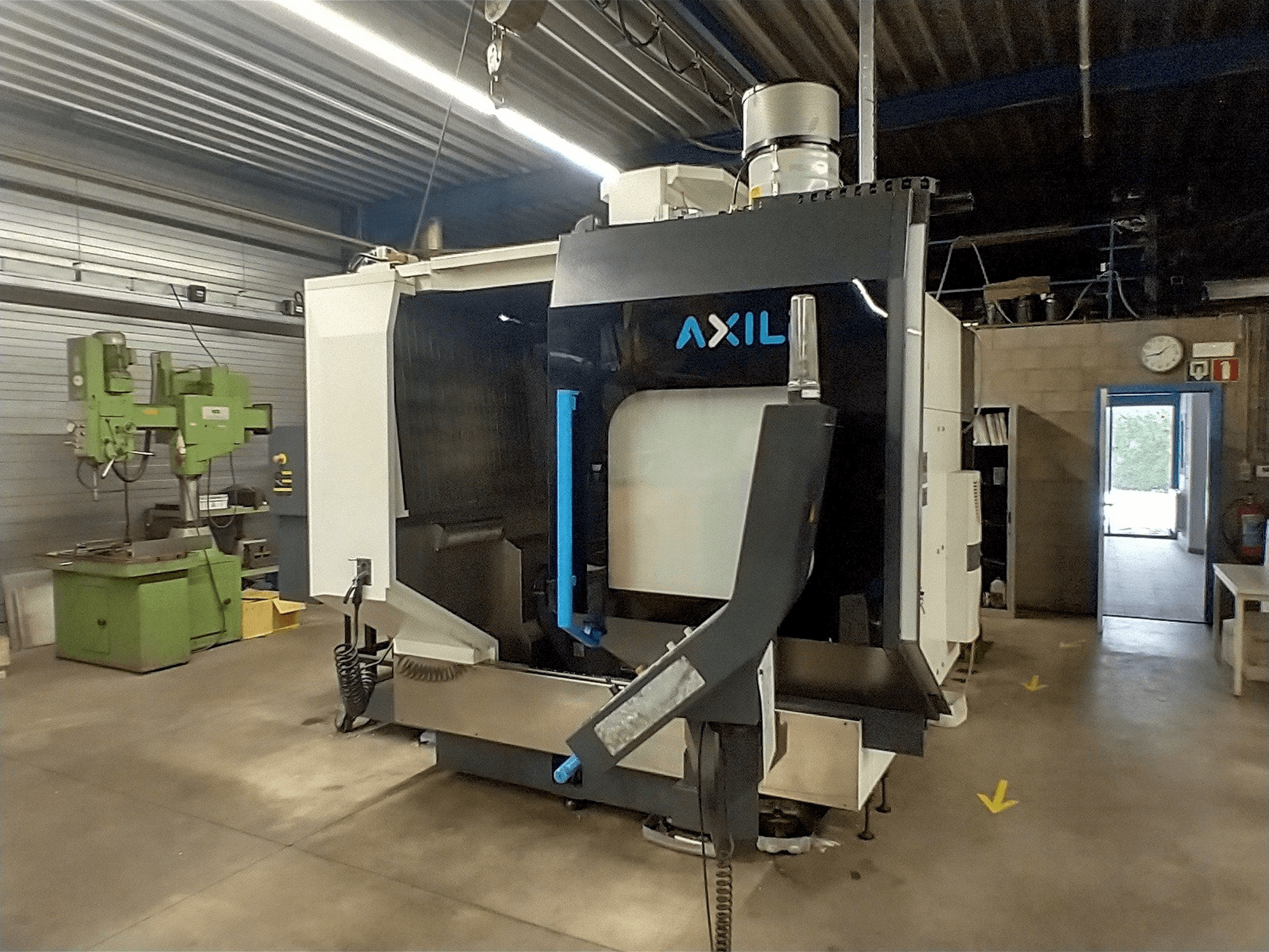 Prikaz stroja AXILE G6 Compact sprijeda