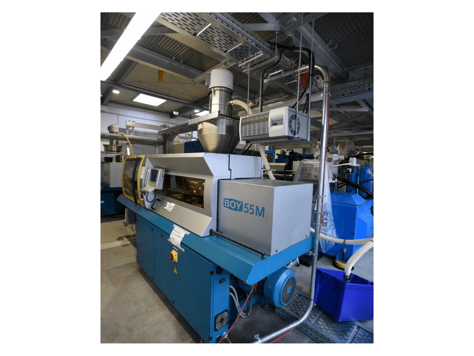 Prikaz stroja BOY 55M sprijeda