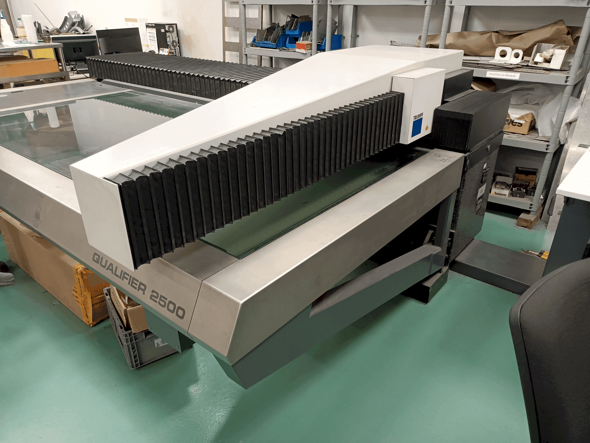 Prikaz stroja TRUMPF Qualifier 2500 sprijeda