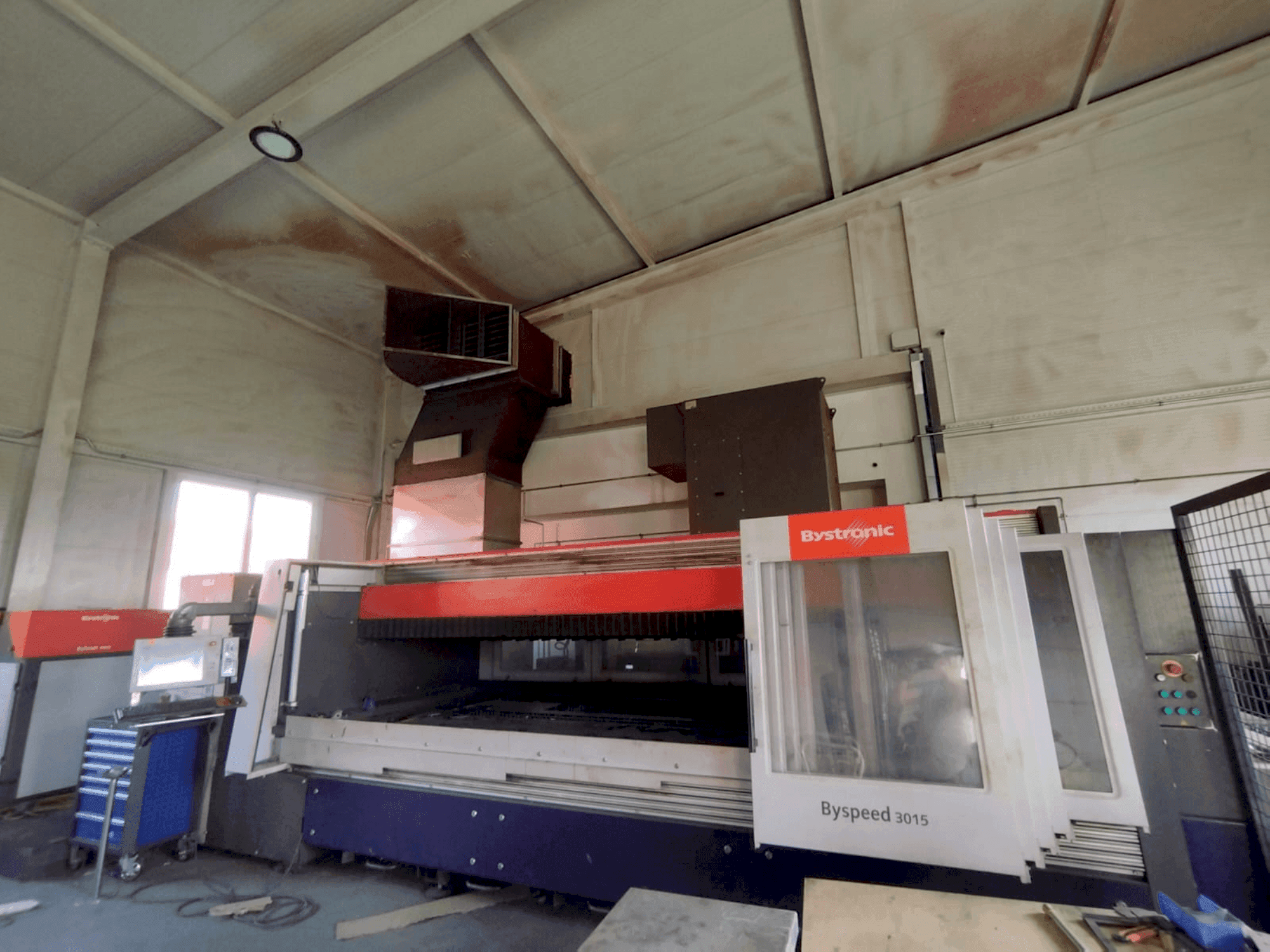 Prikaz stroja Bystronic BySpeed 3015 sprijeda