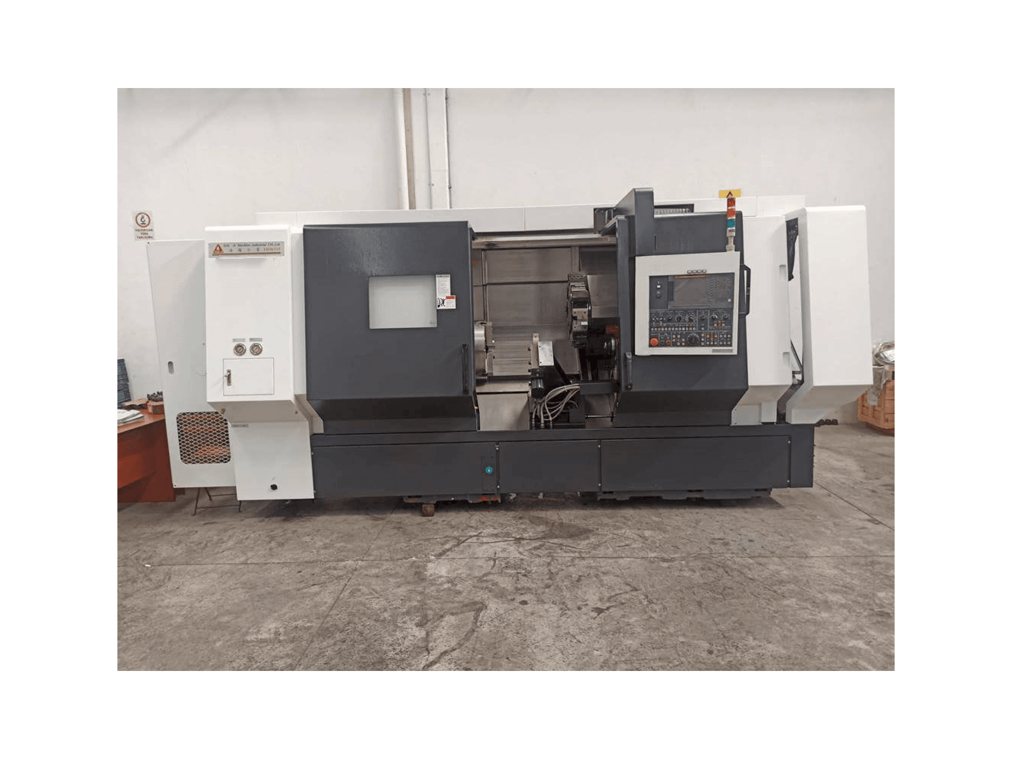 Prikaz stroja YOU JI Yv 36/135 sprijeda