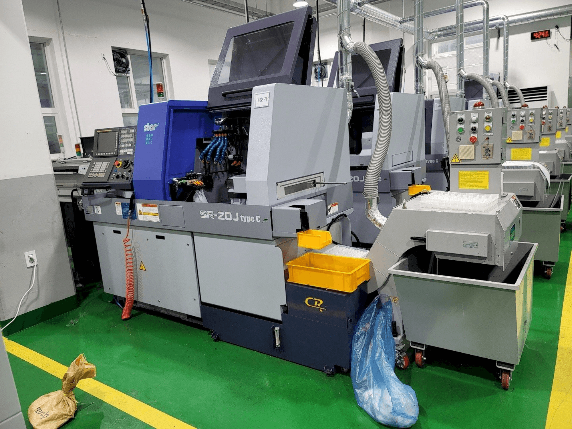 Prikaz stroja Star SR20J type C sprijeda