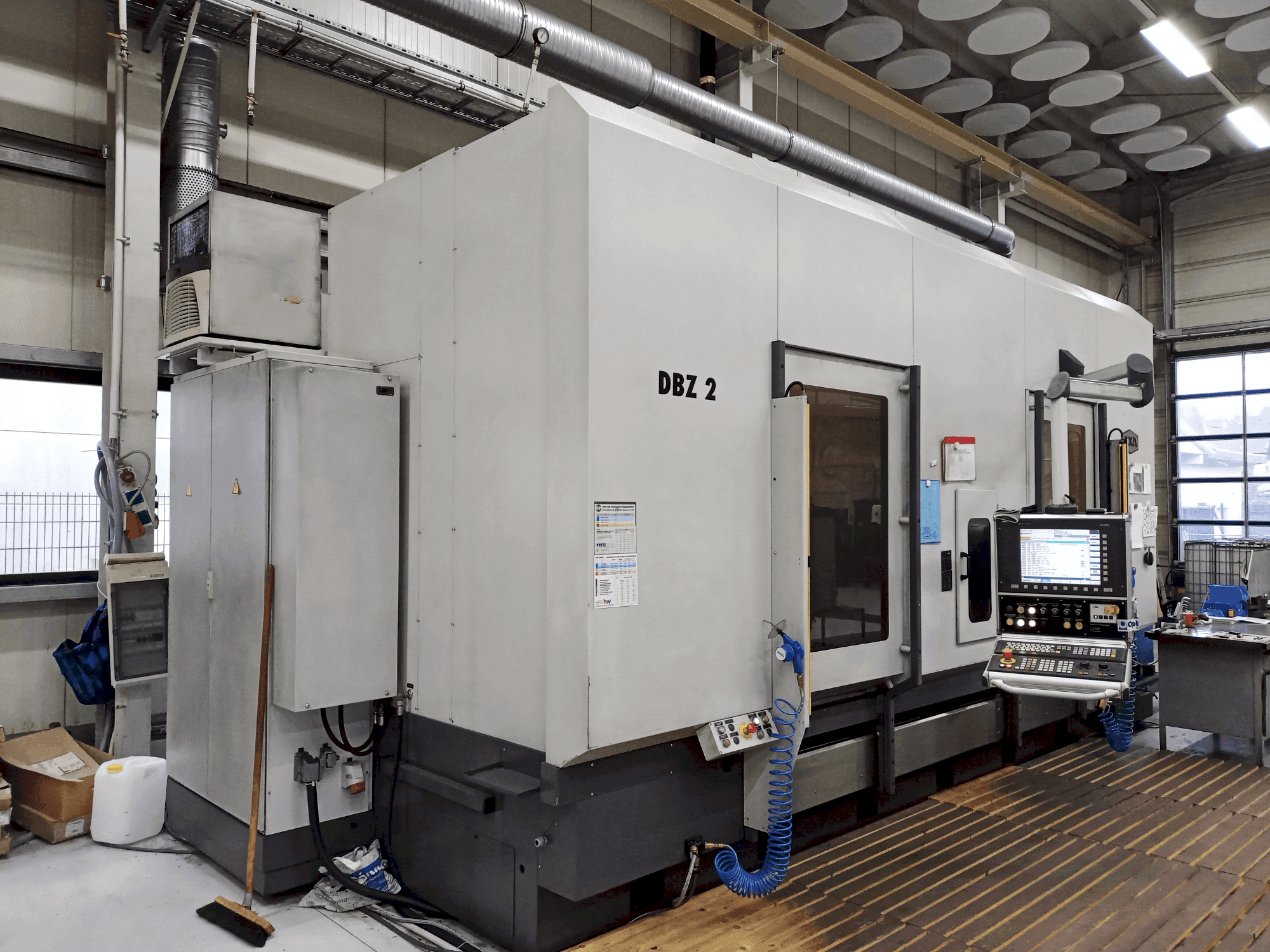 Prikaz stroja AXA DBZ 2 / 50 sprijeda