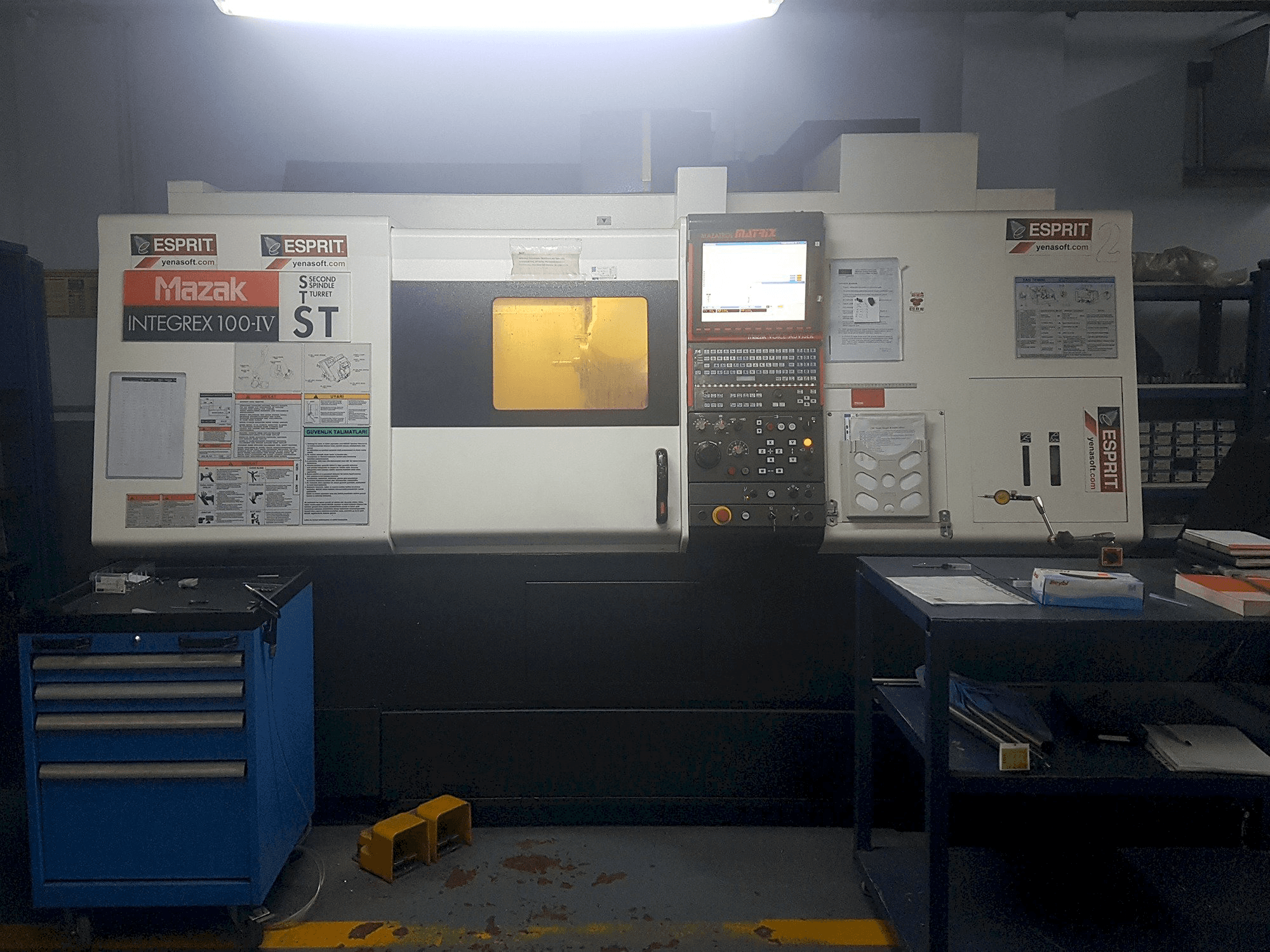 Prikaz stroja Mazak Integrex 100-IV sprijeda