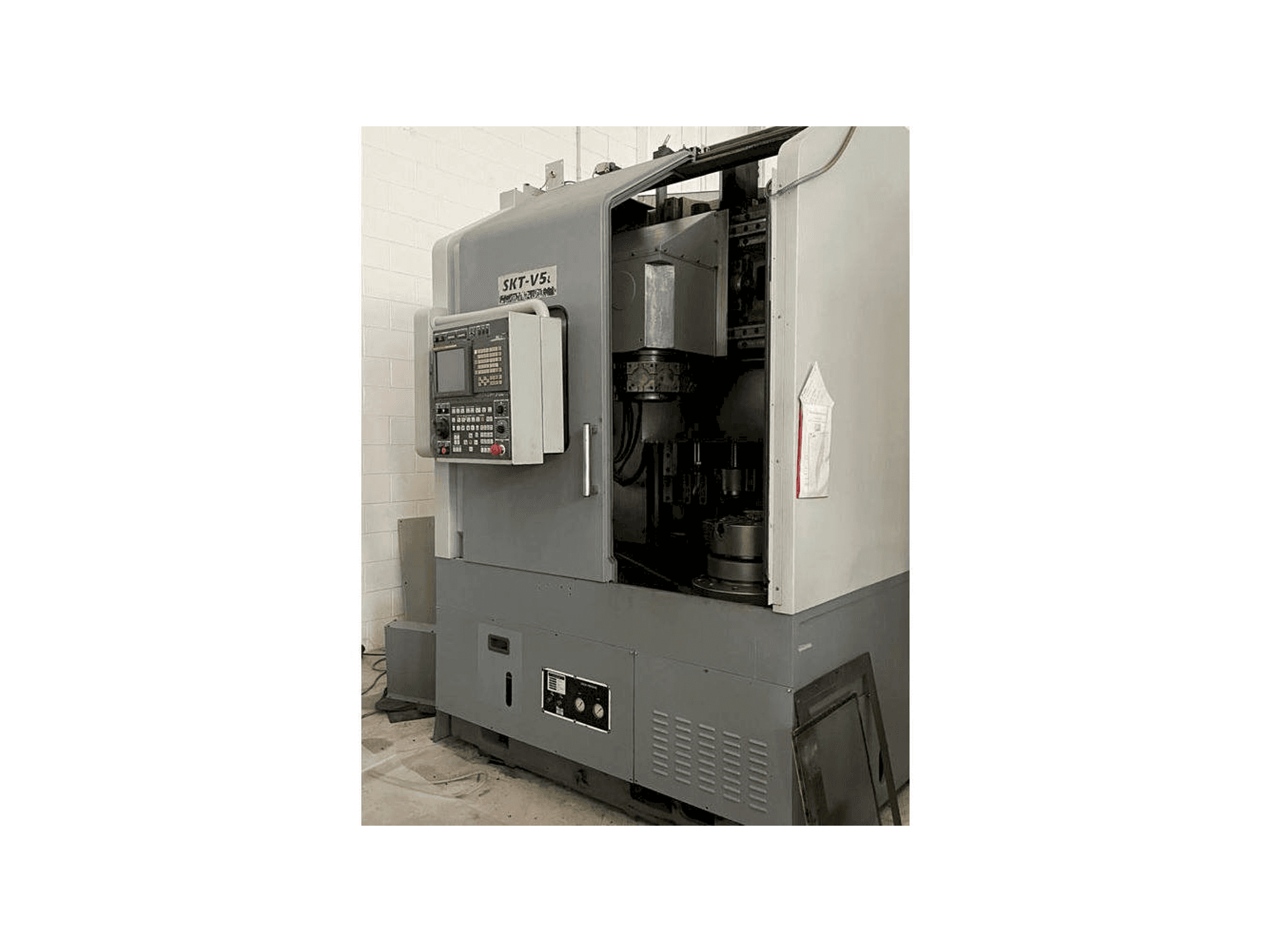 Prikaz stroja Hyundai SKT V5L zdesna