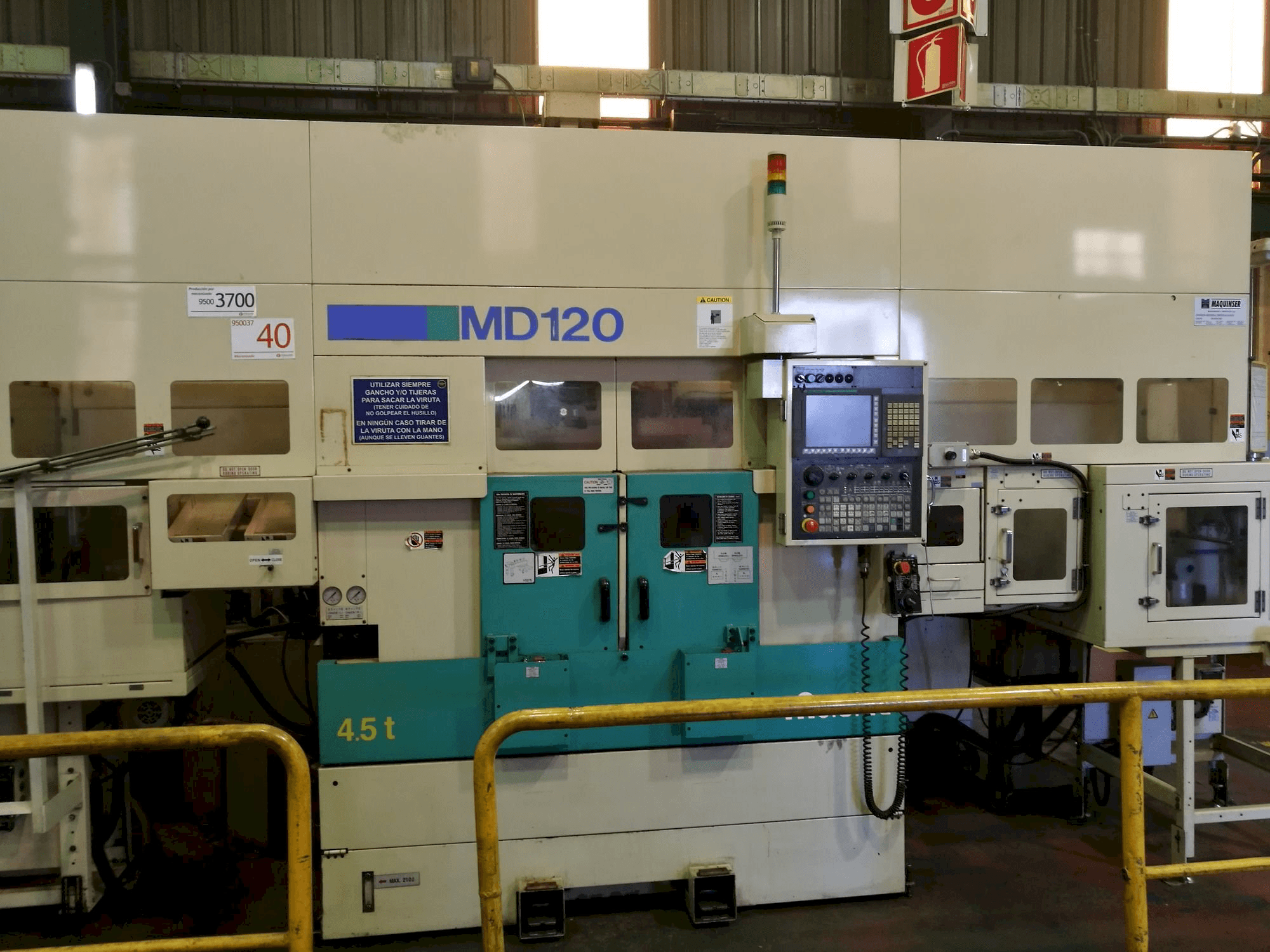 Prikaz stroja Muratec MD120 sprijeda