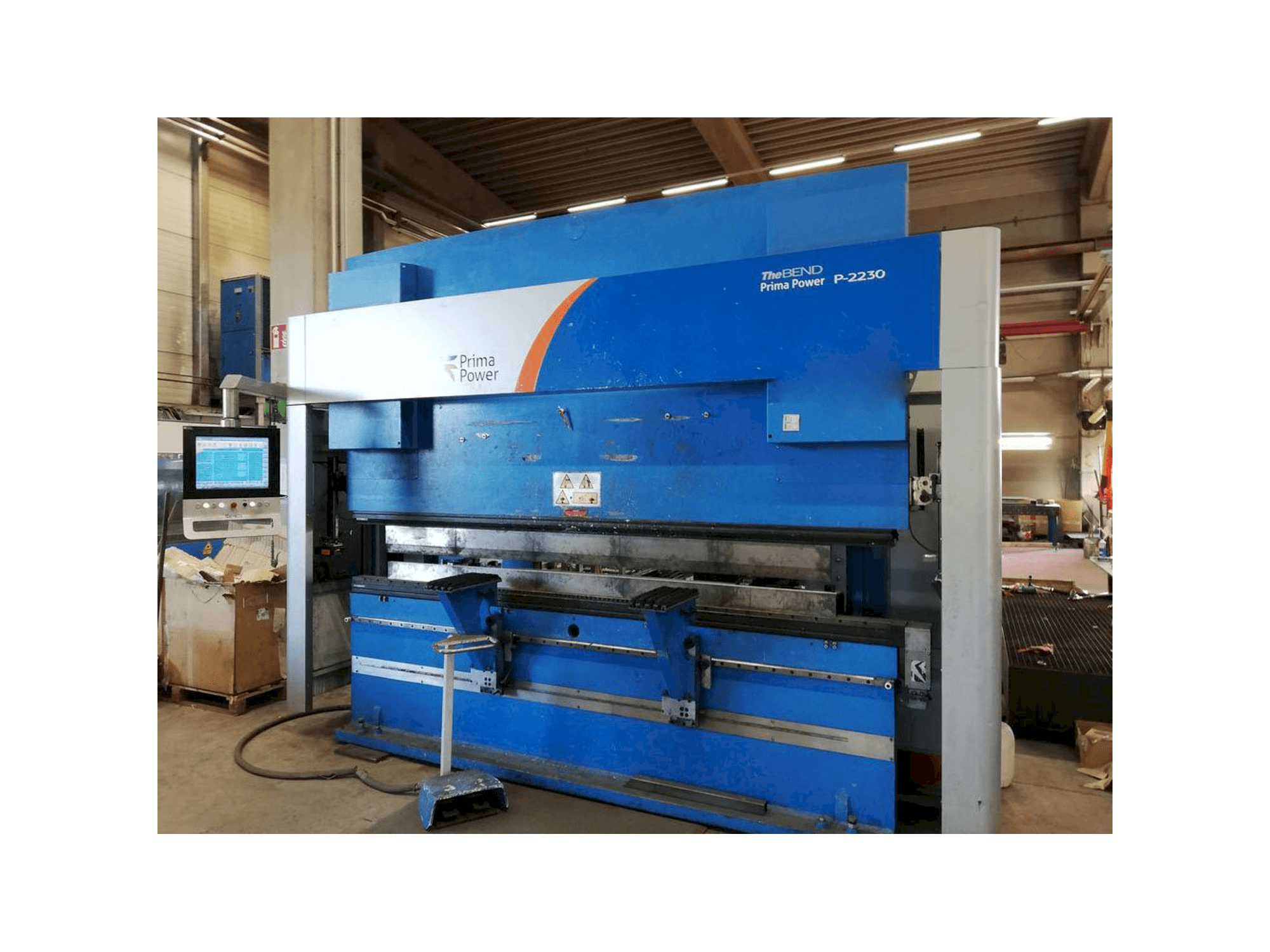 Prikaz stroja Prima Power P-2230 zdesna