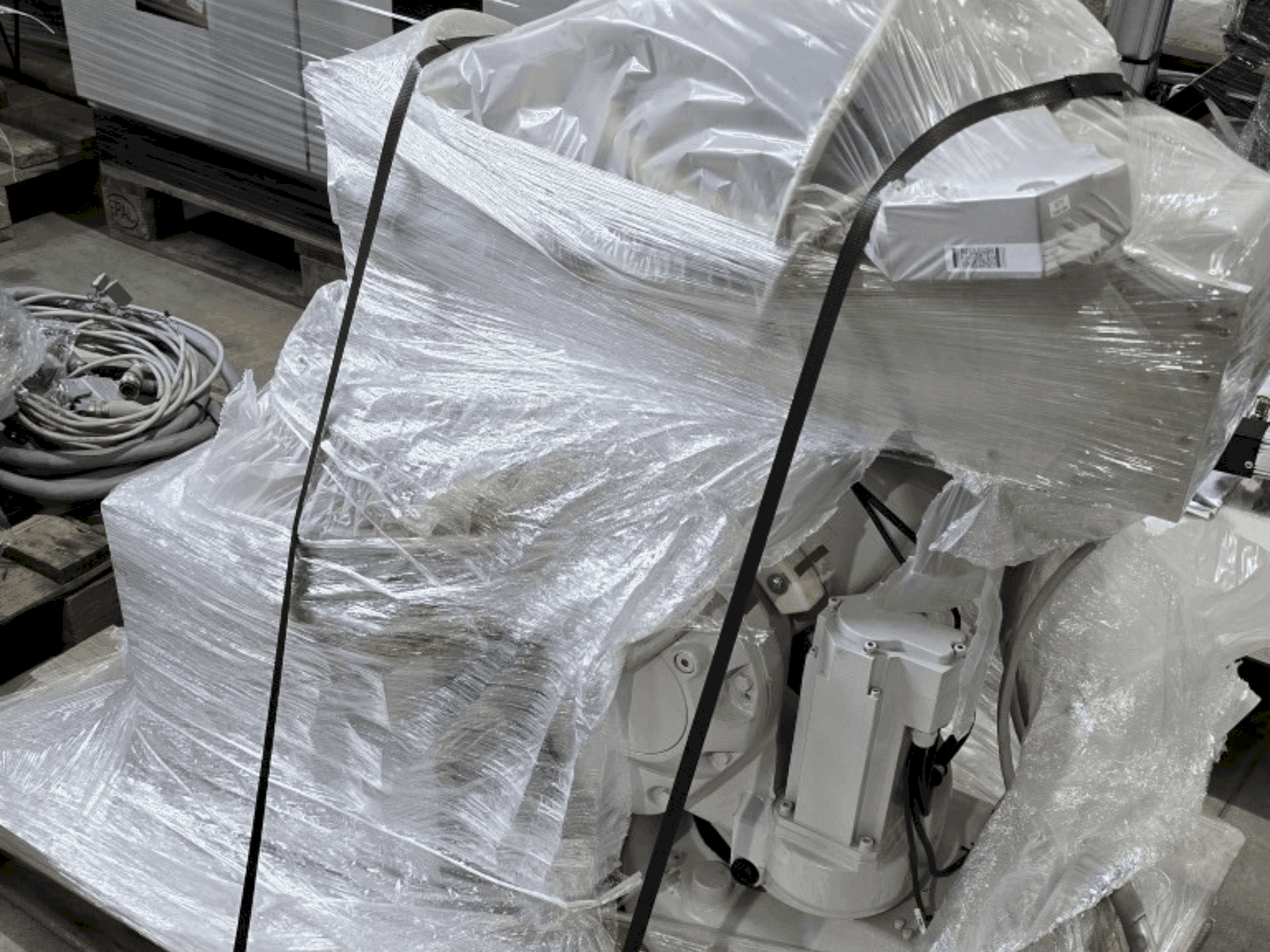 Prikaz stroja ABB IRB 140-6/0.8 sprijeda